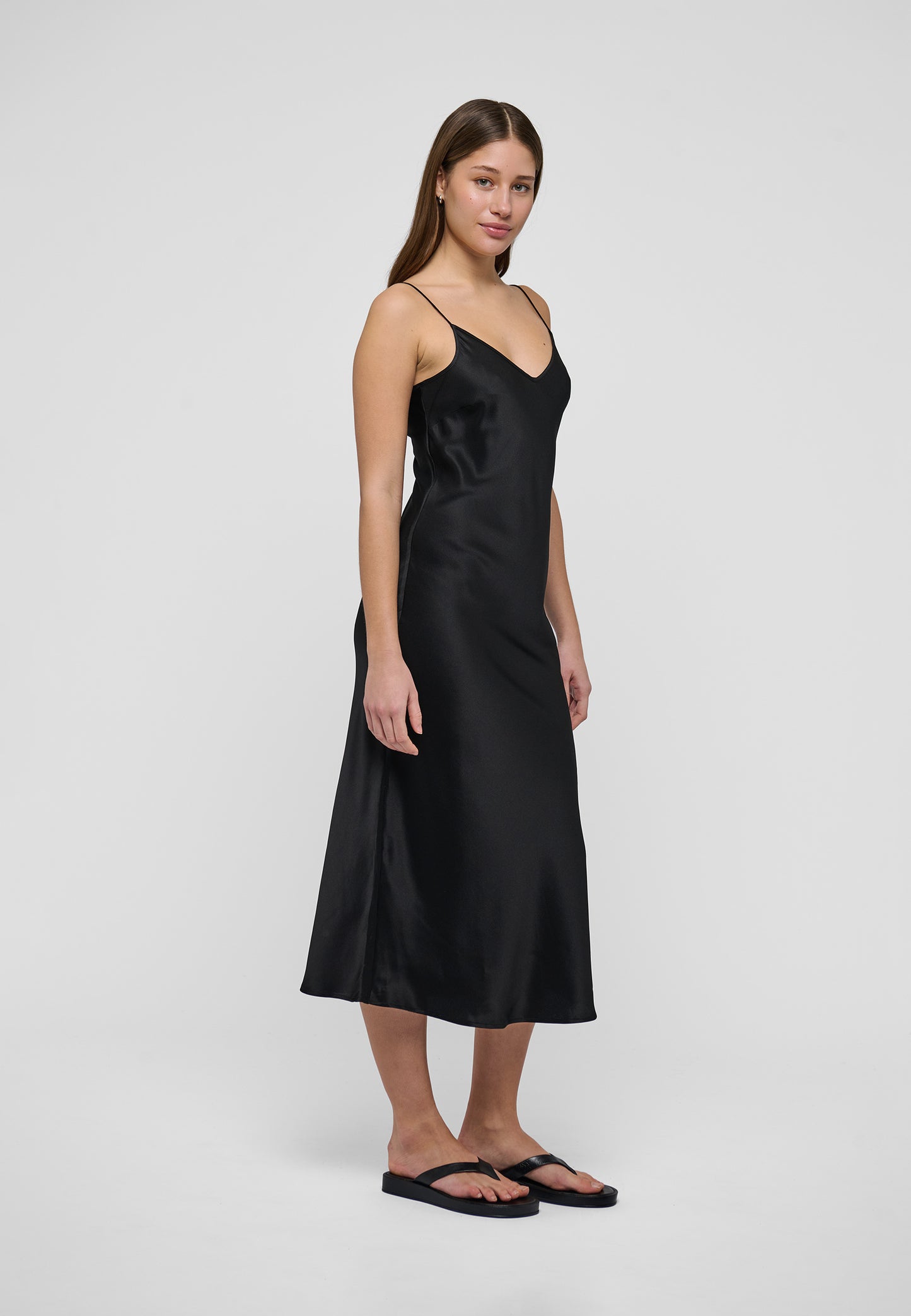 ADELAIDEDEA - DEA KUDIBAL - BLACK