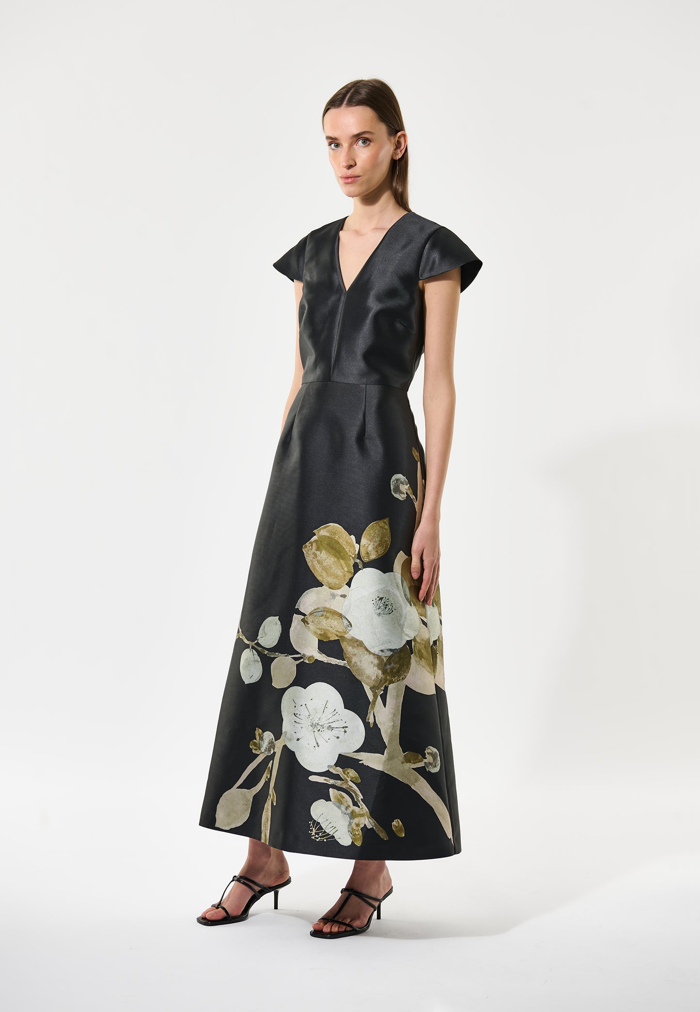 JUNADEA - DEA KUDIBAL - LOTUS BLACK