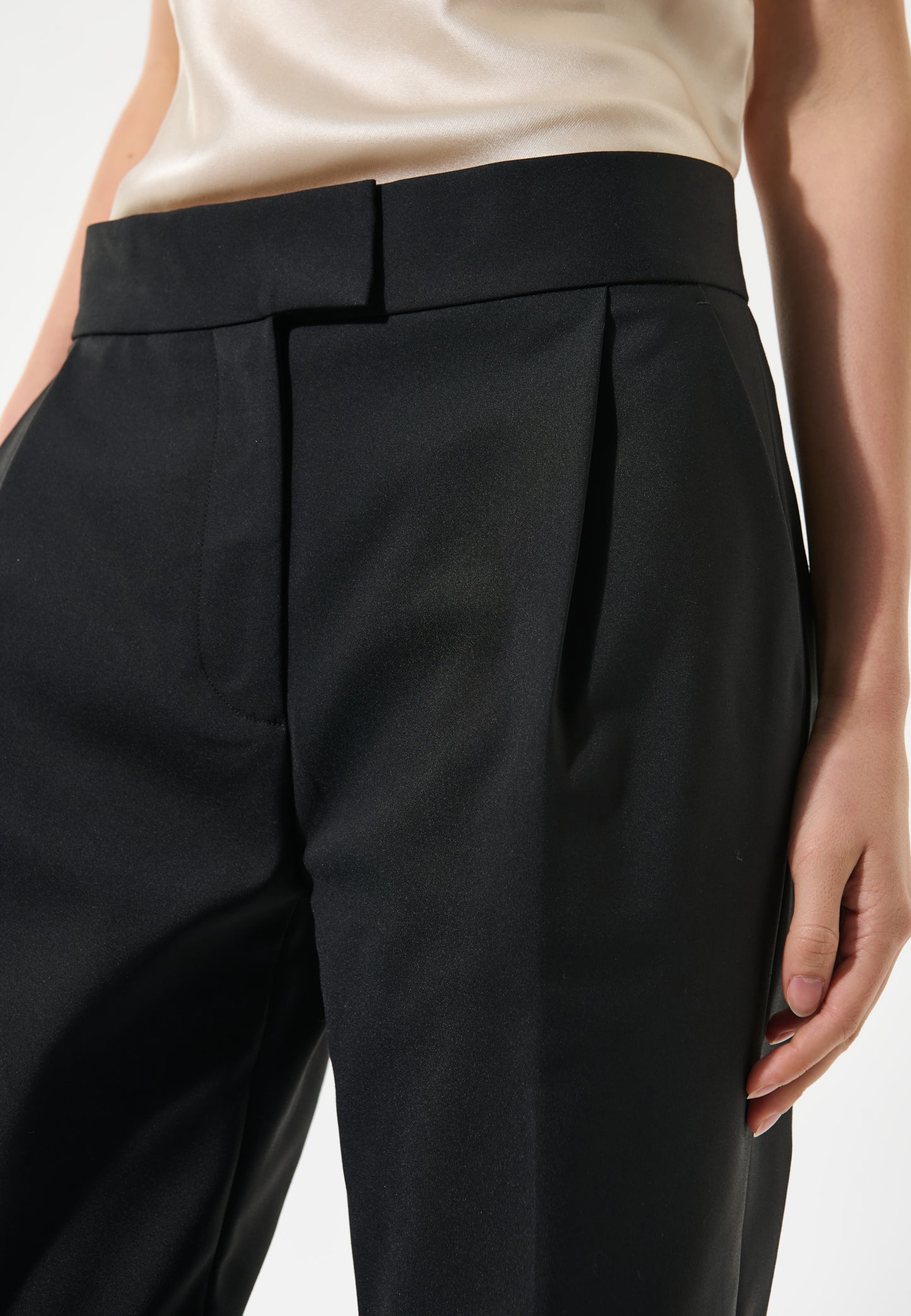 CAMETTIDEA - DEA KUDIBAL - BLACK