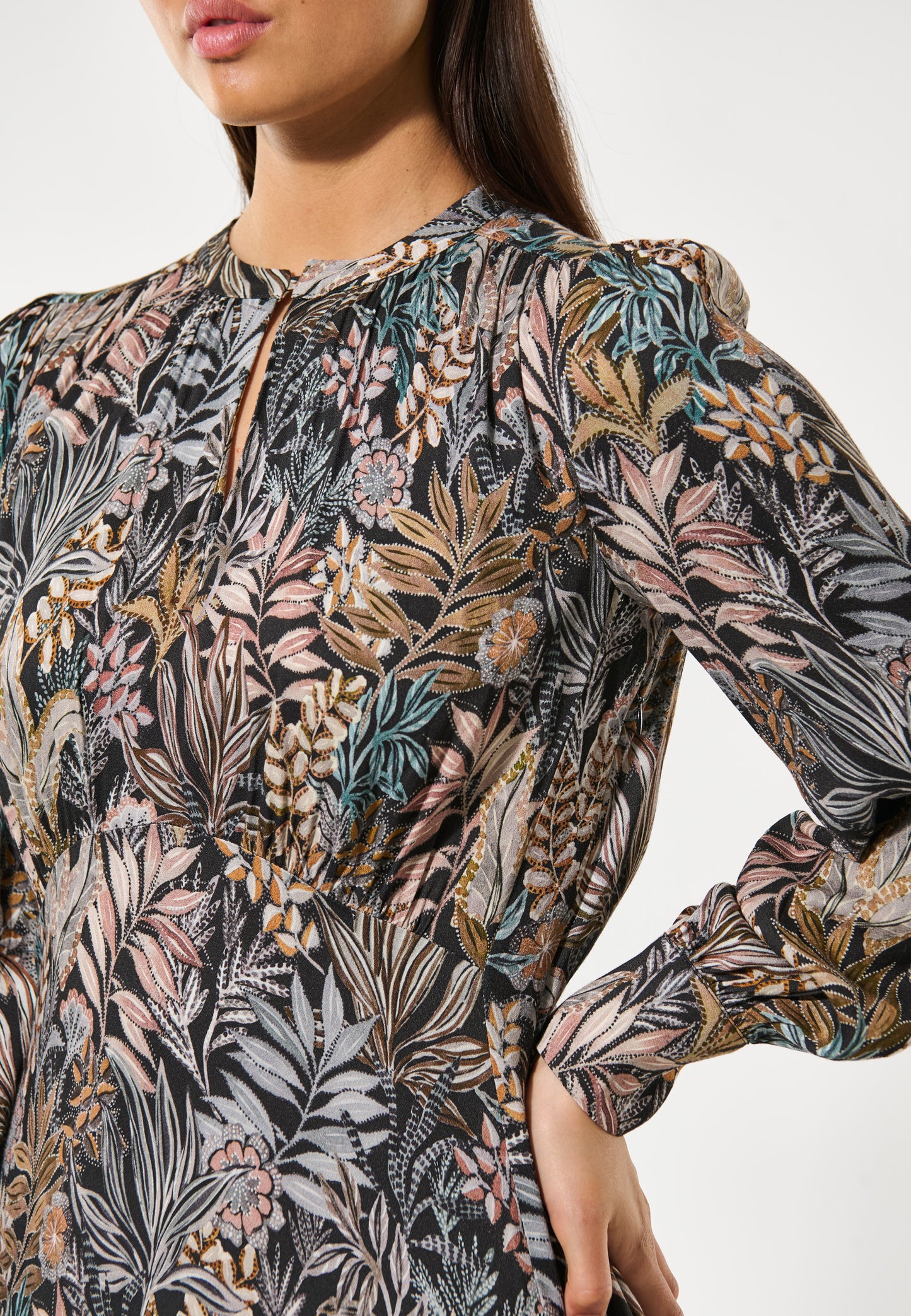 RUMERDEA - DEA KUDIBAL - SENCHA BLACK