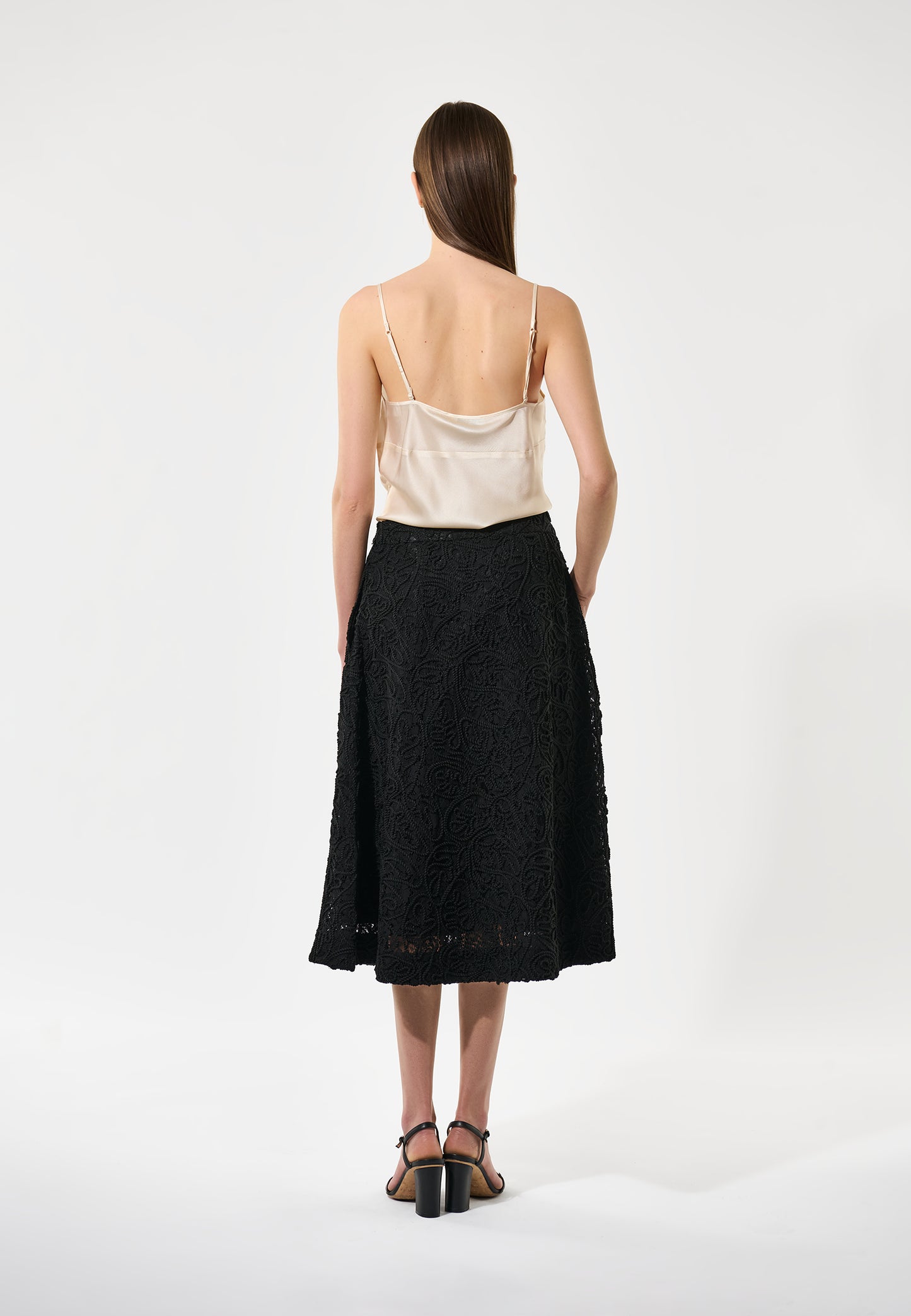 ALMADEA - DEA KUDIBAL - BLACK