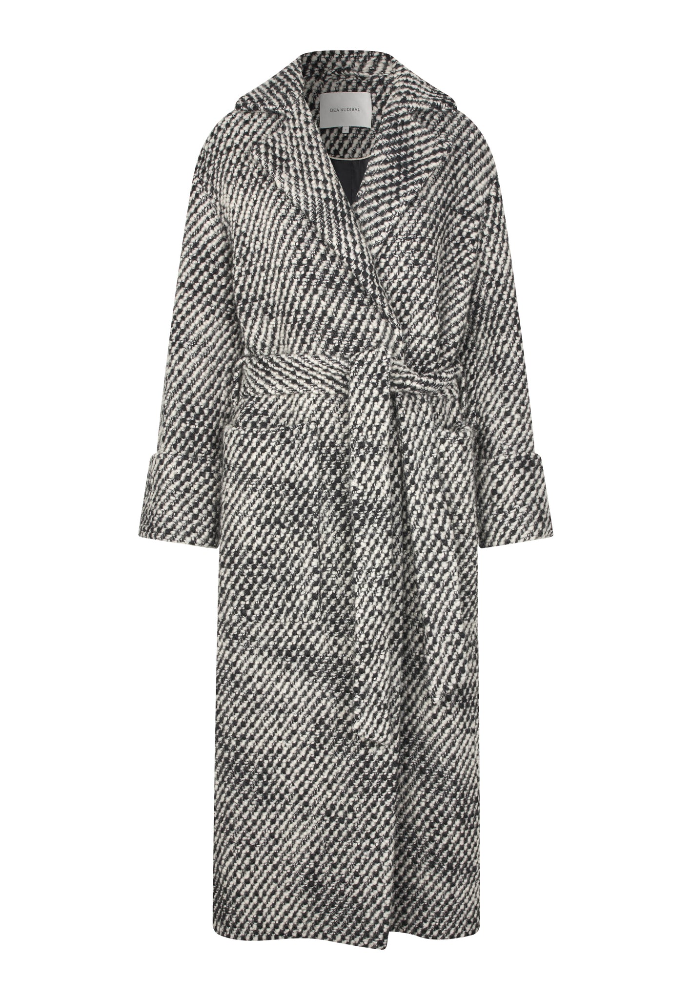 CHLODIADEA - DEA KUDIBAL - SALT & PEBER