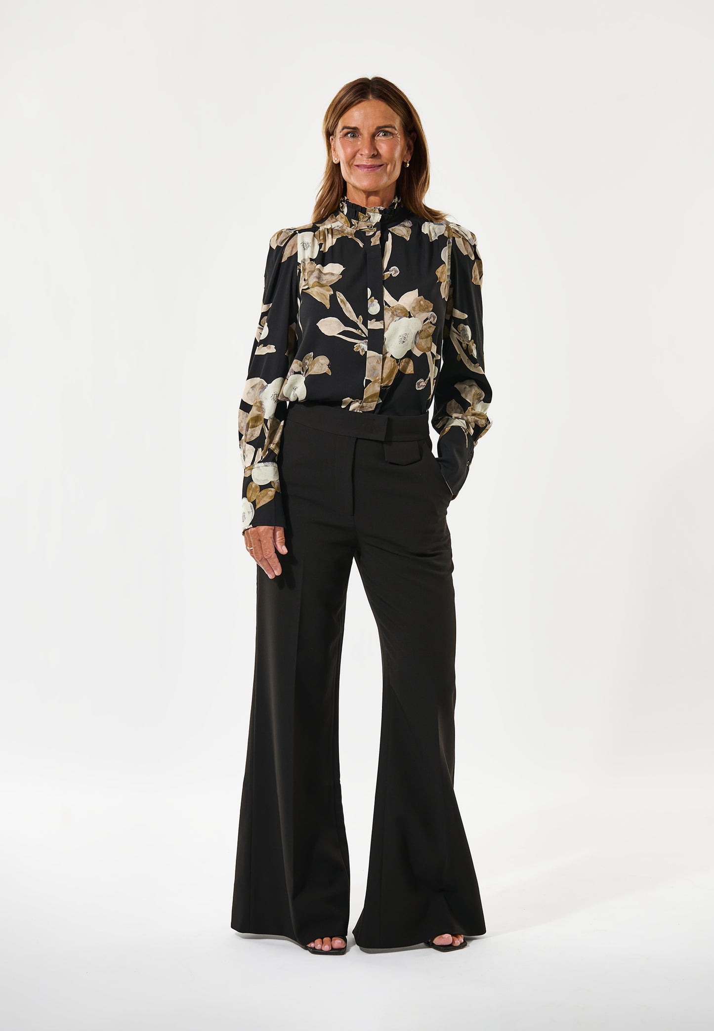 ROBERTADEA  - DEA KUDIBAL - DARIA