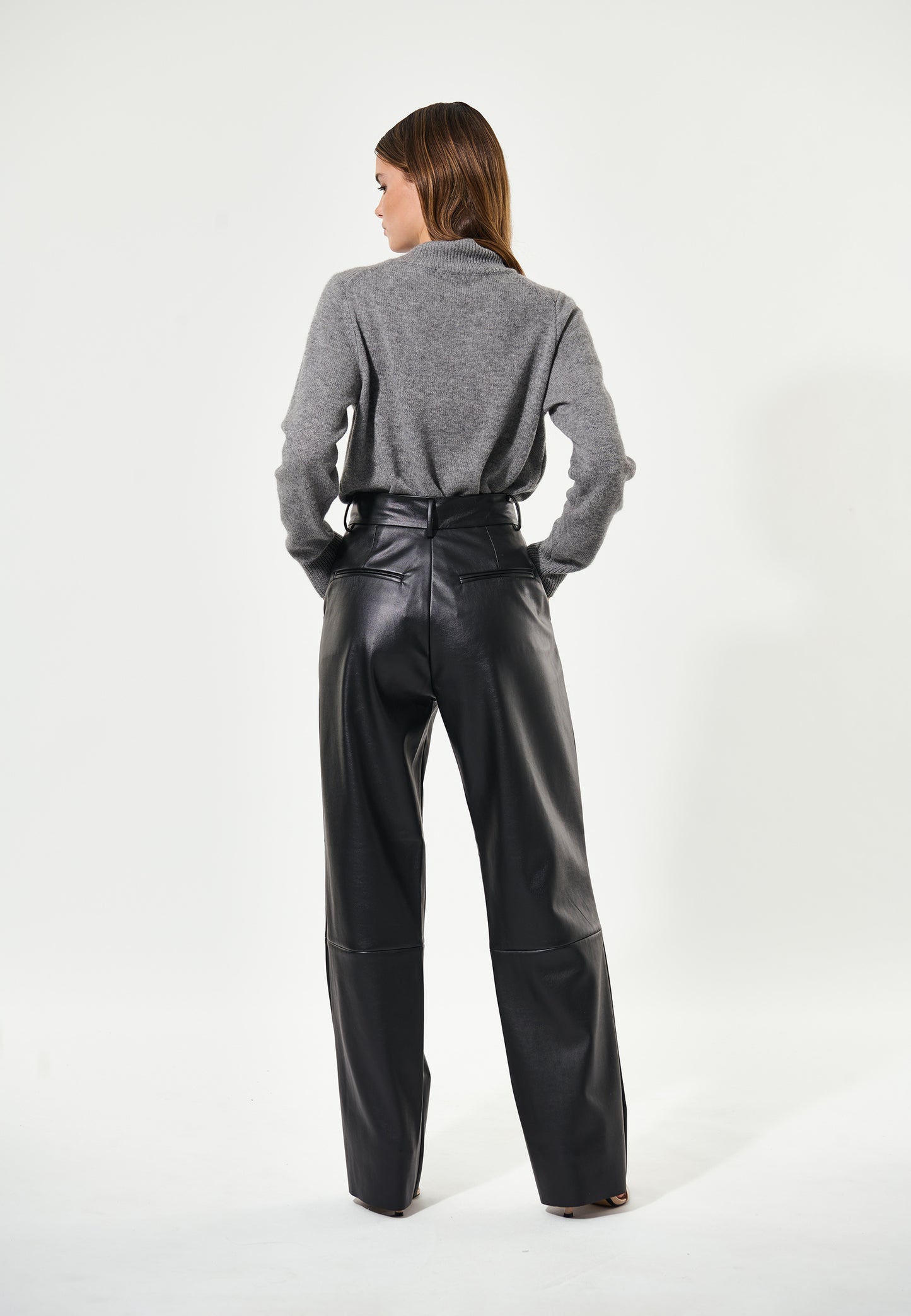 ROXANNEDEA - DEA KUDUBAL - BLACK