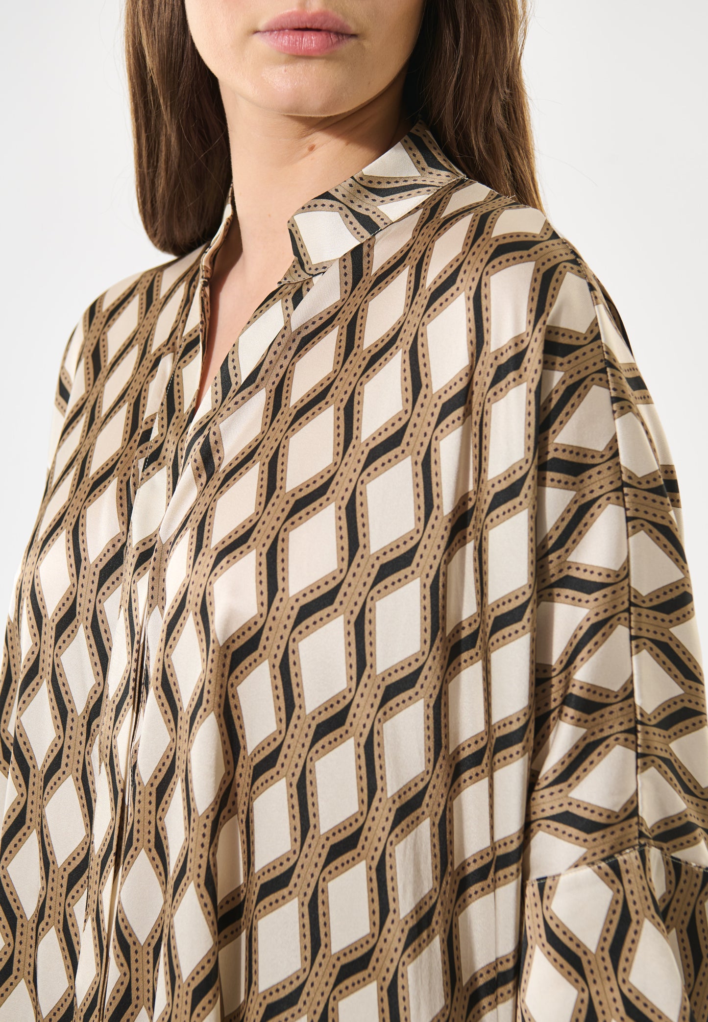 MANDYDEA - DEA KUDIBAL - BRILLIANTE