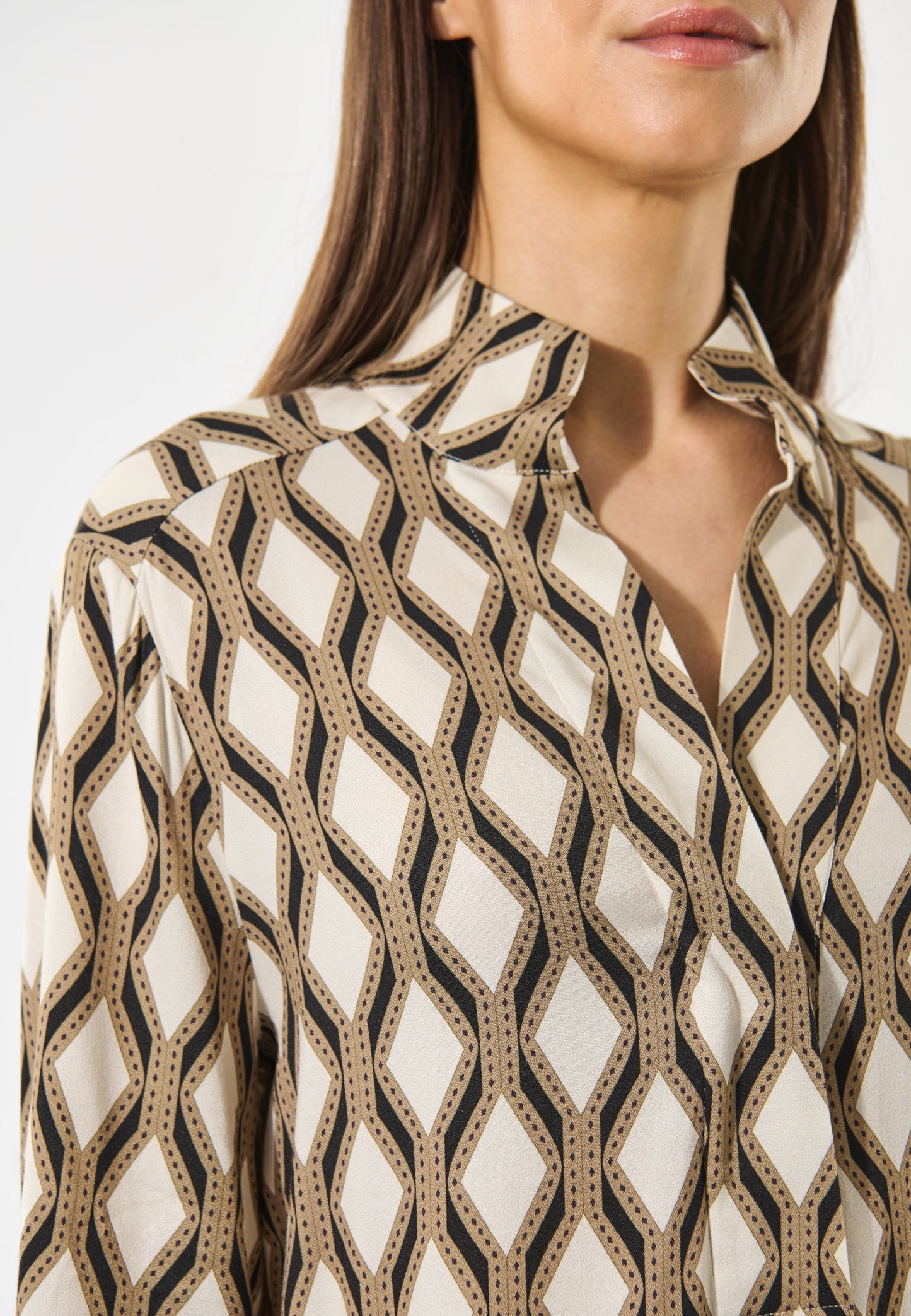 KAMILLESDEA - DEA KUDIBAL - BRILLIANTE