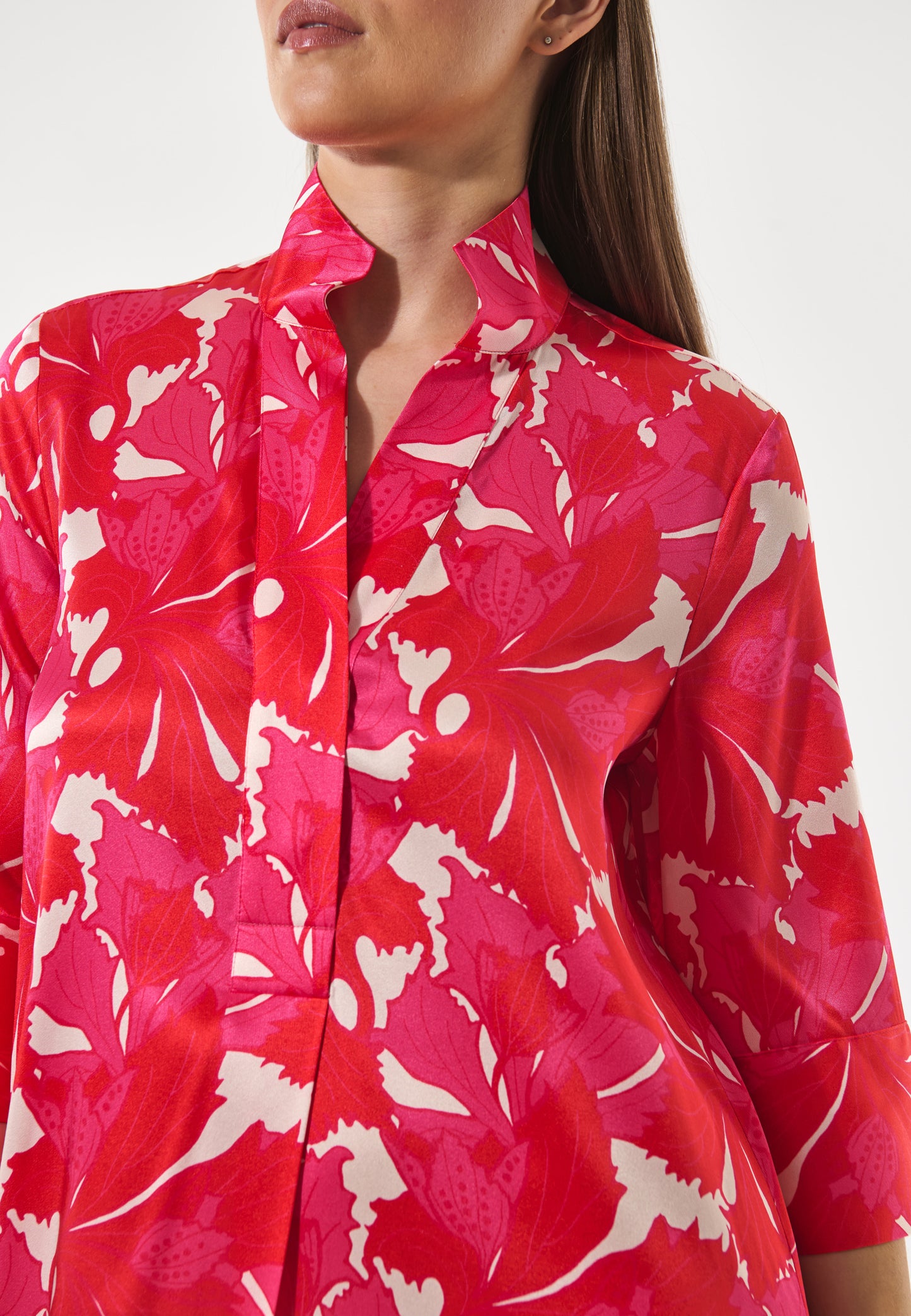 HELGADEA - DEA KUDIBAL - HAZEL BERRY