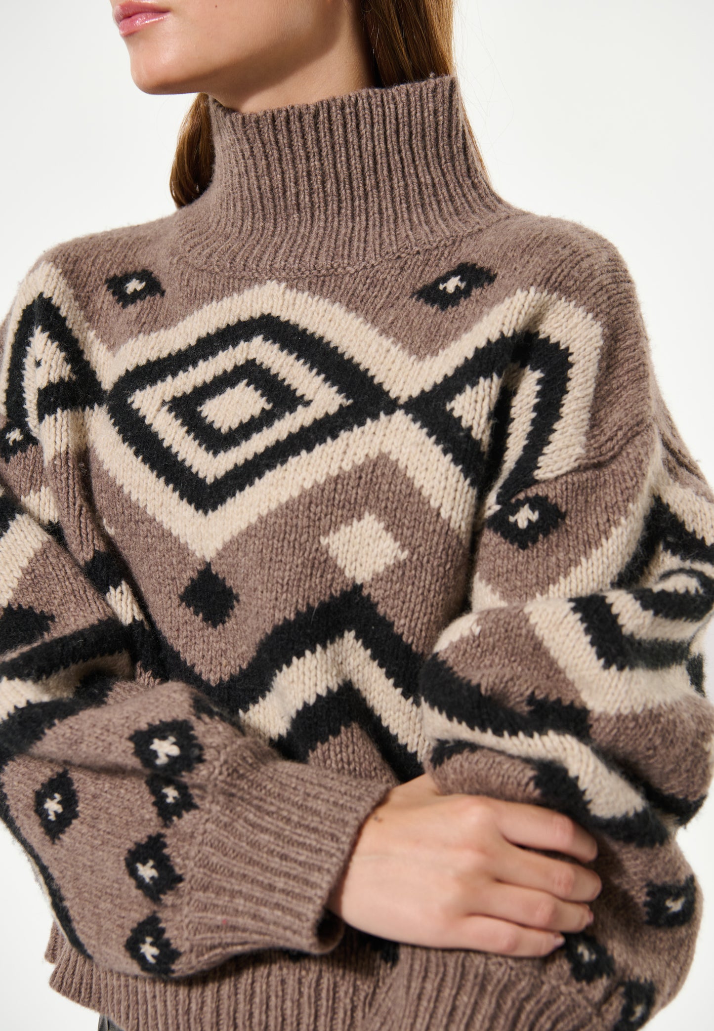 NADINEDEA - DEA KUDIBAL - FAIR ISLE CAMEL