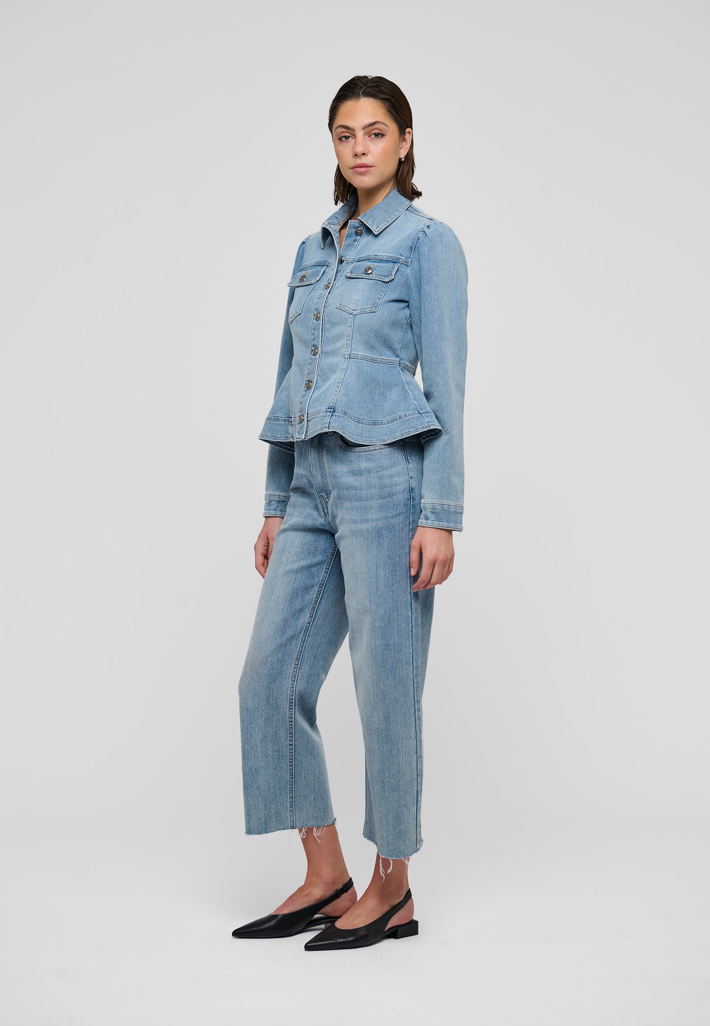 BLANCADEA - DEA KUDIBAL - LIGHT BLUE