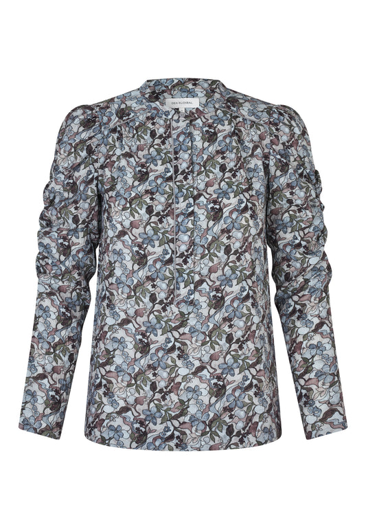 VISTIDEA - DEA KUDIBAL - SUNTORY