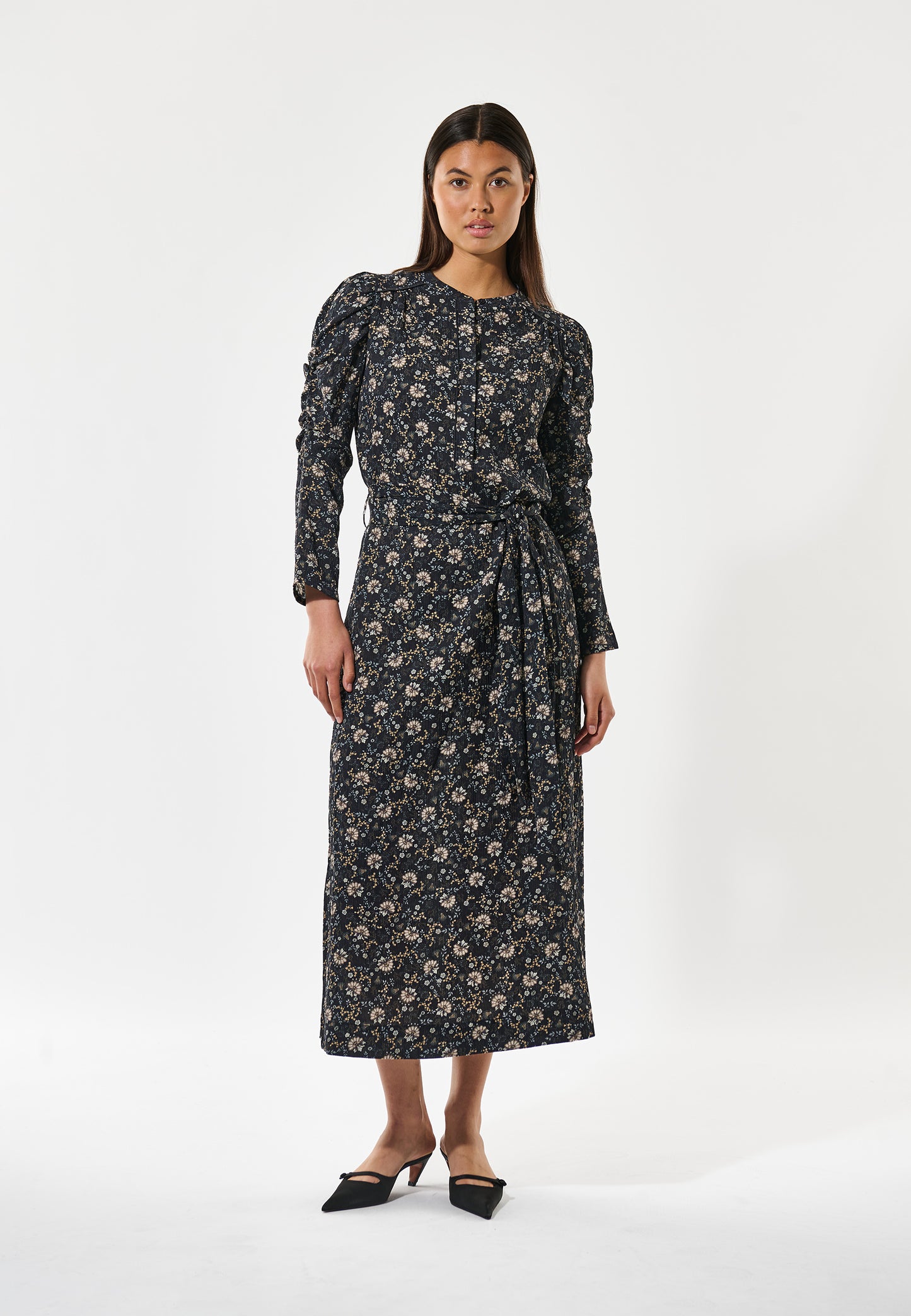 YANNADEA - DEA KUDIBAL - TAKASHI DK NAVY