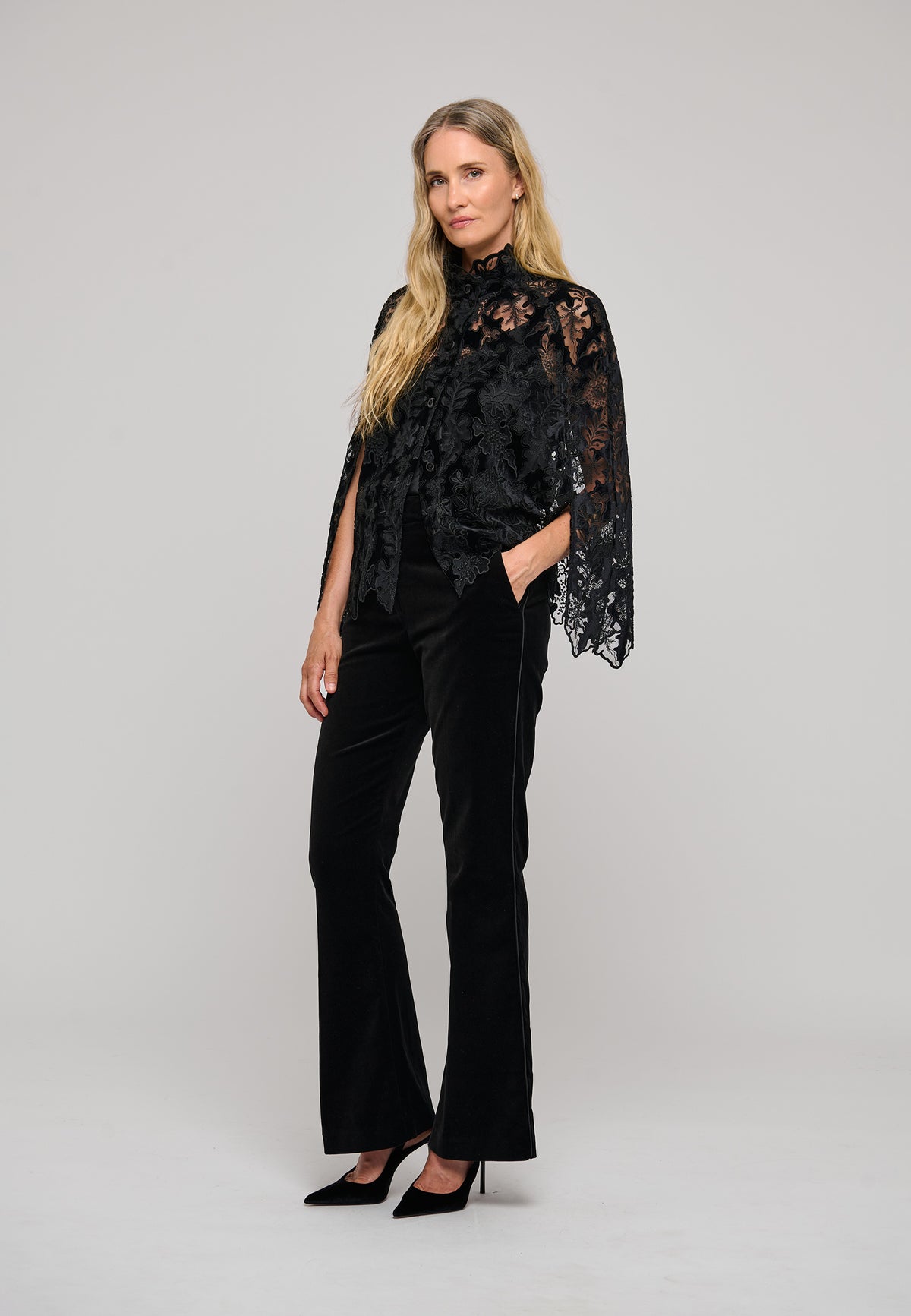AMINADEA - DEA KUDIBAL- BLACK EMBROIDERY