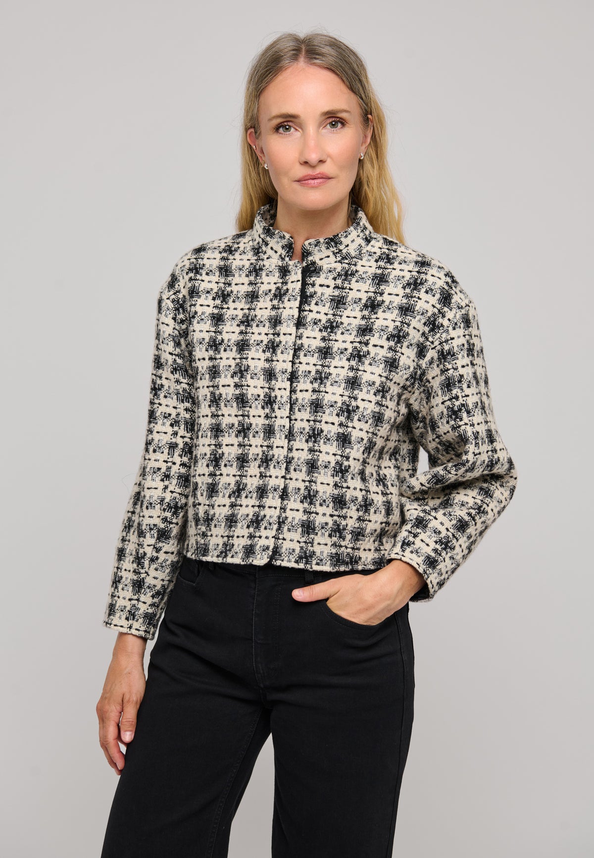SAFADEA NS-DEA KUDIBAL-BLACK & WHITE CHECK