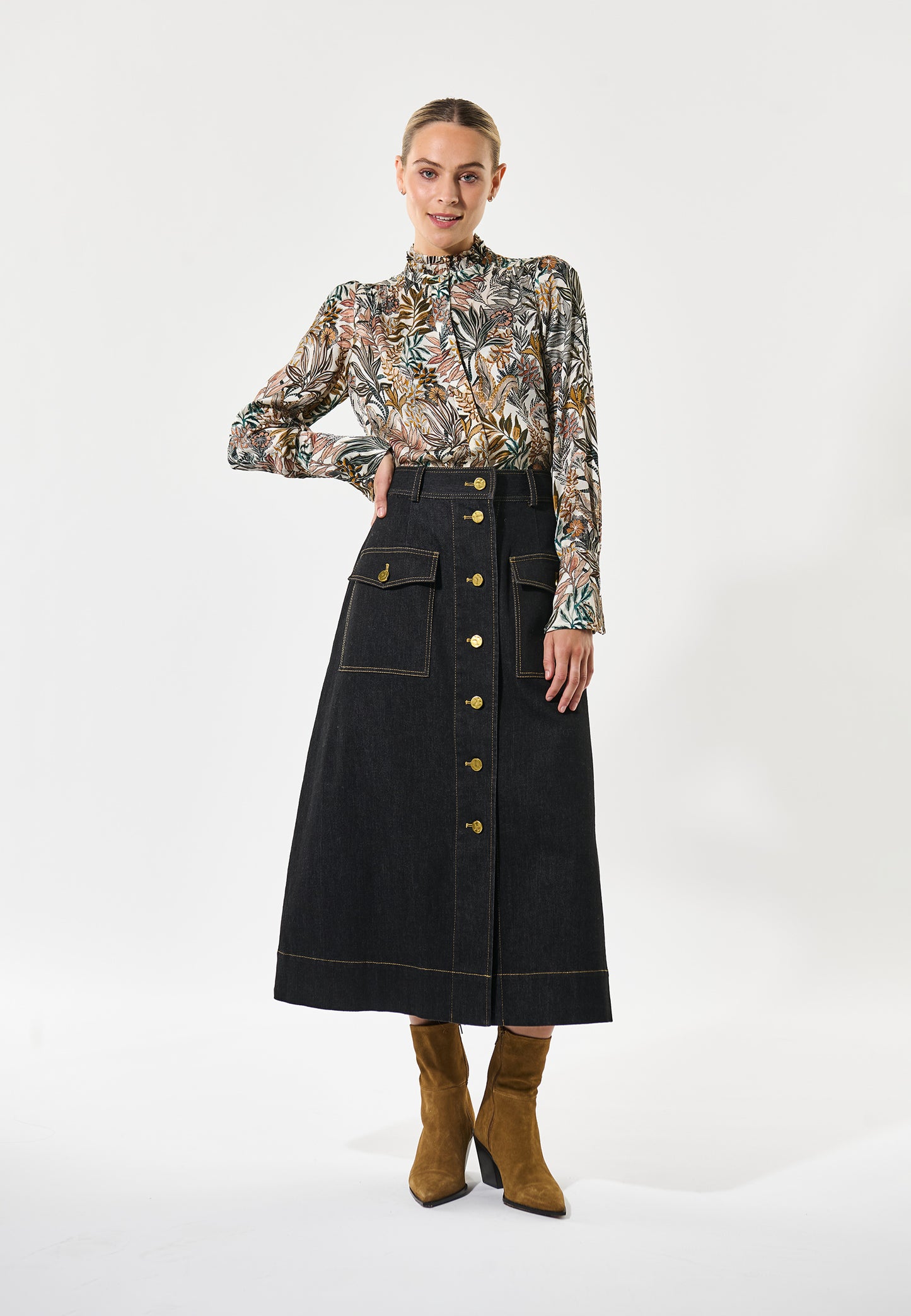 ROBERTADEA  - DEA KUDIBAL - SENCHA CREAM