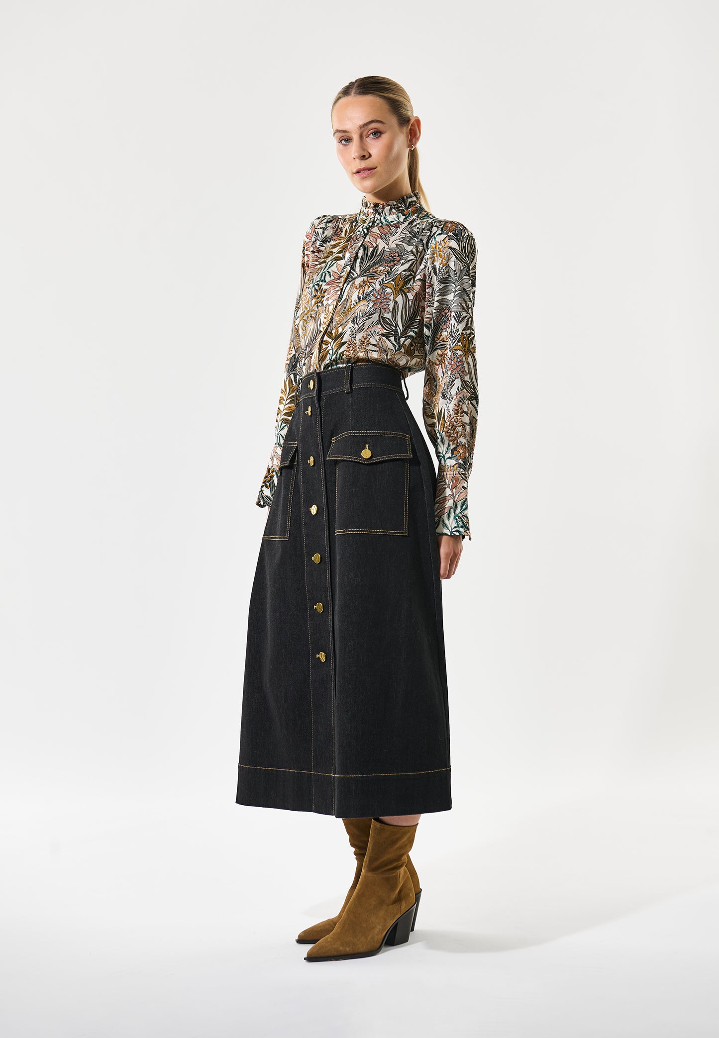 ROBERTADEA  - DEA KUDIBAL - SENCHA CREAM