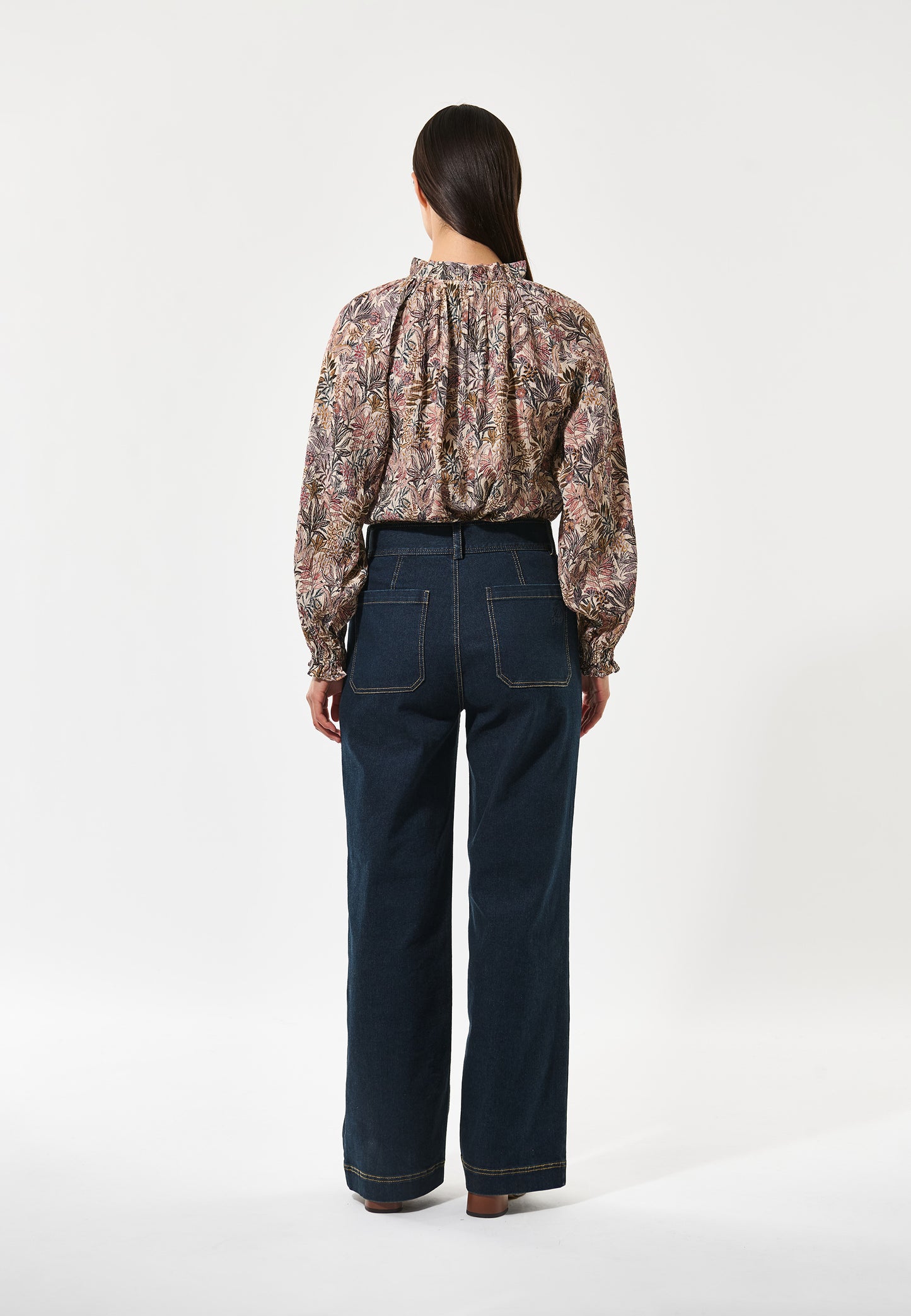 DEA KUDIBAL - NADINASDEA - MORIKI CREAM