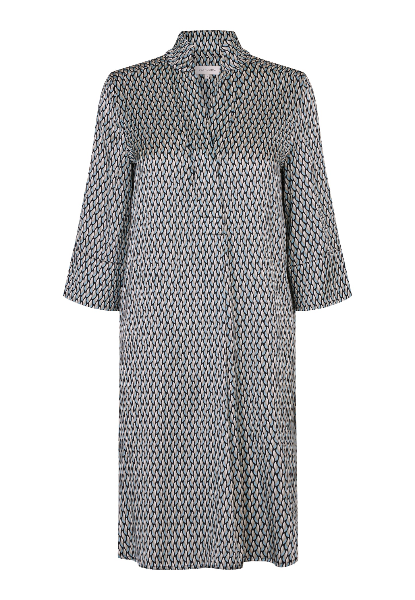 KAMILLESDEA - DEA KUDIBAL - SHIRO