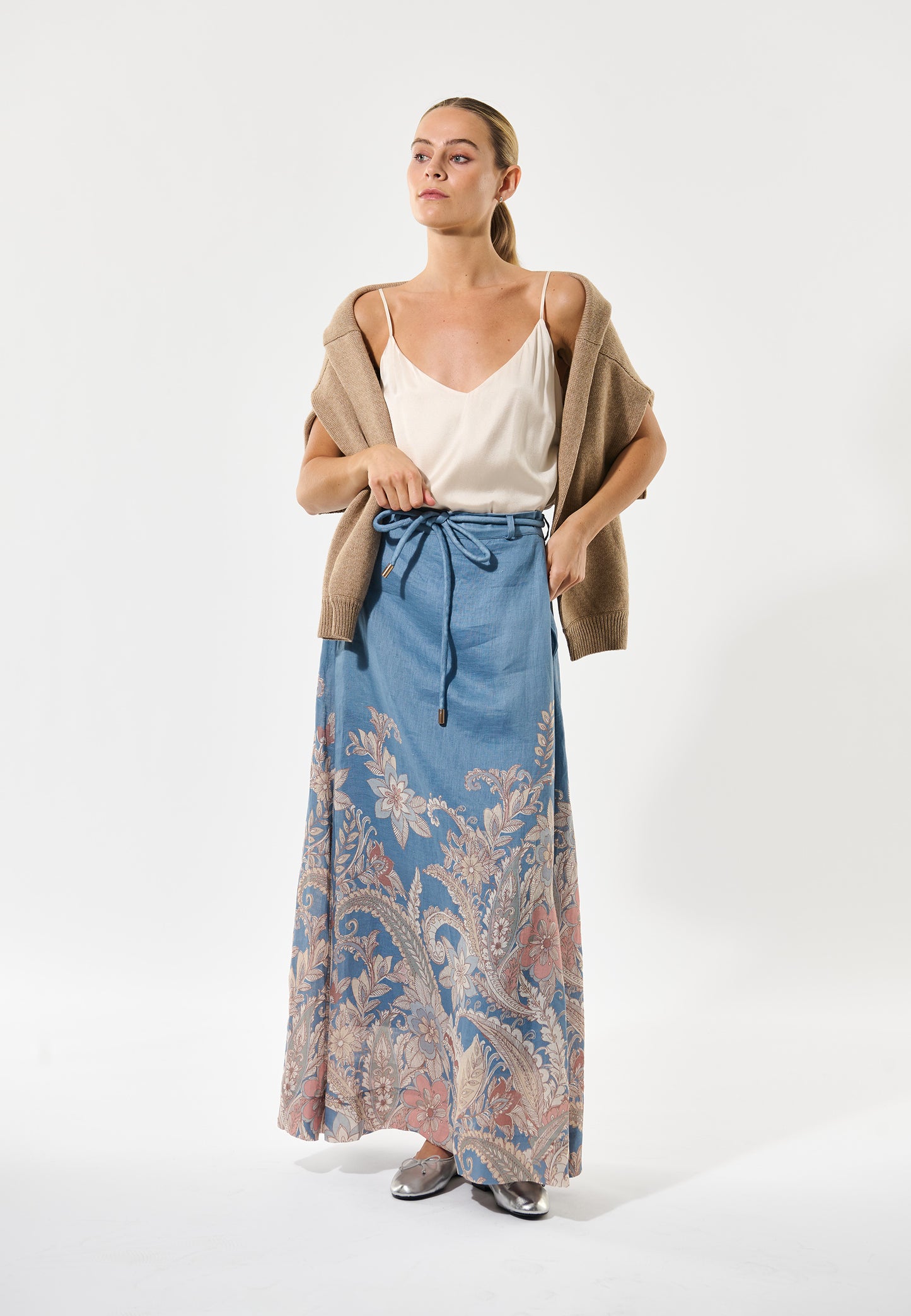 LARISSADEA - DEA KUDIBAL - EIKO