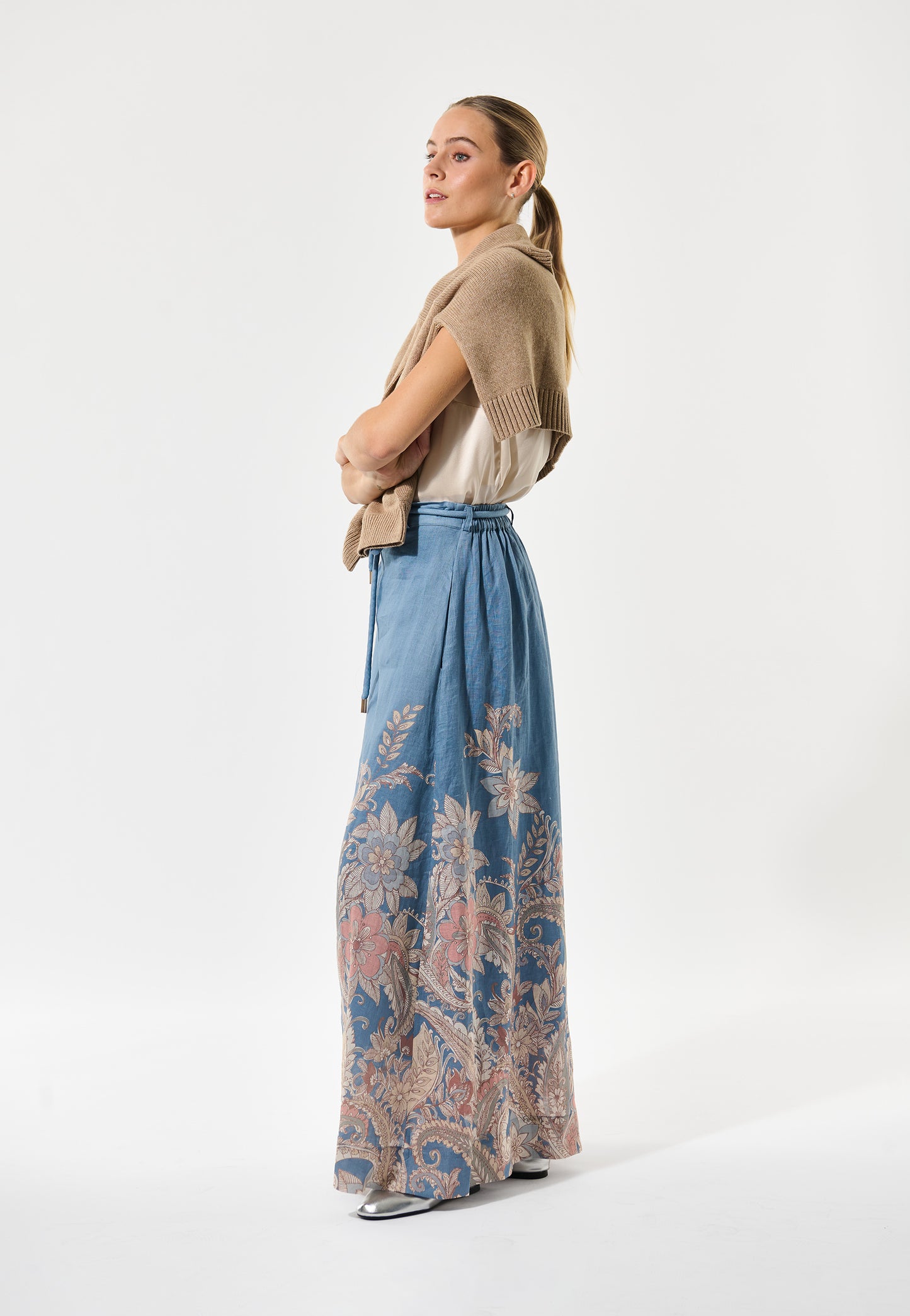 LARISSADEA - DEA KUDIBAL - EIKO