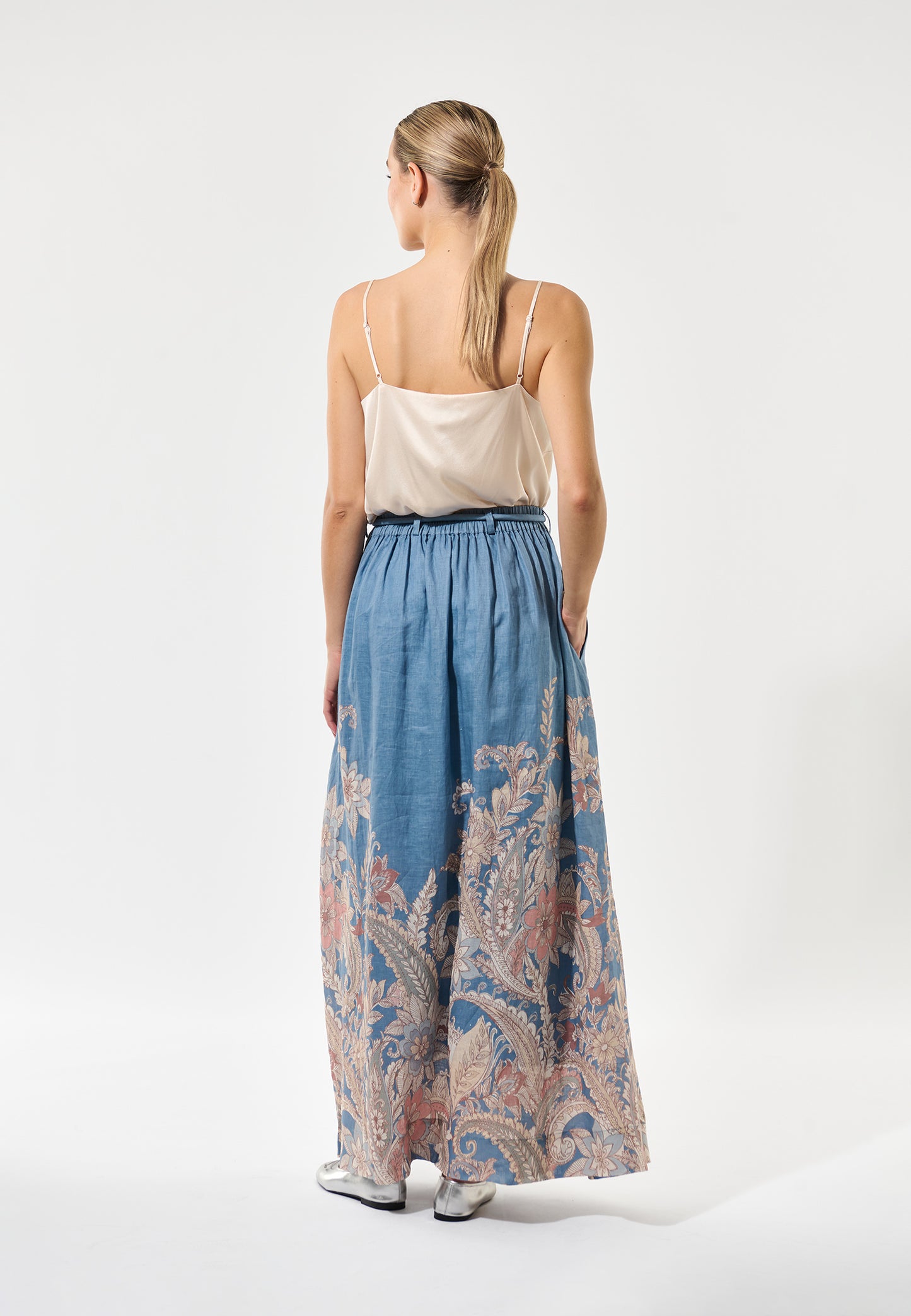 LARISSADEA - DEA KUDIBAL - EIKO