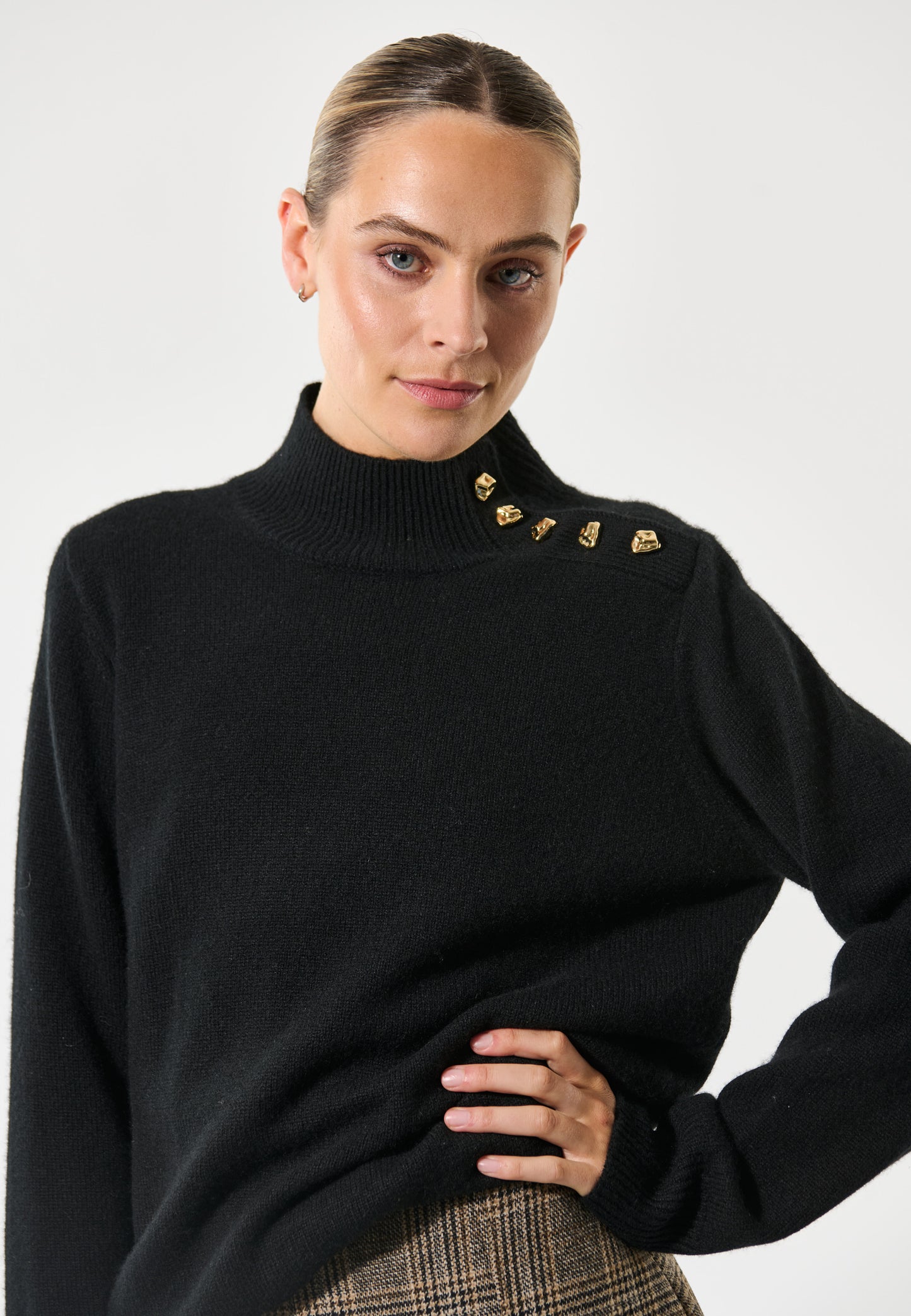 CASMIRADEA - DEA KUDIBAL - BLACK