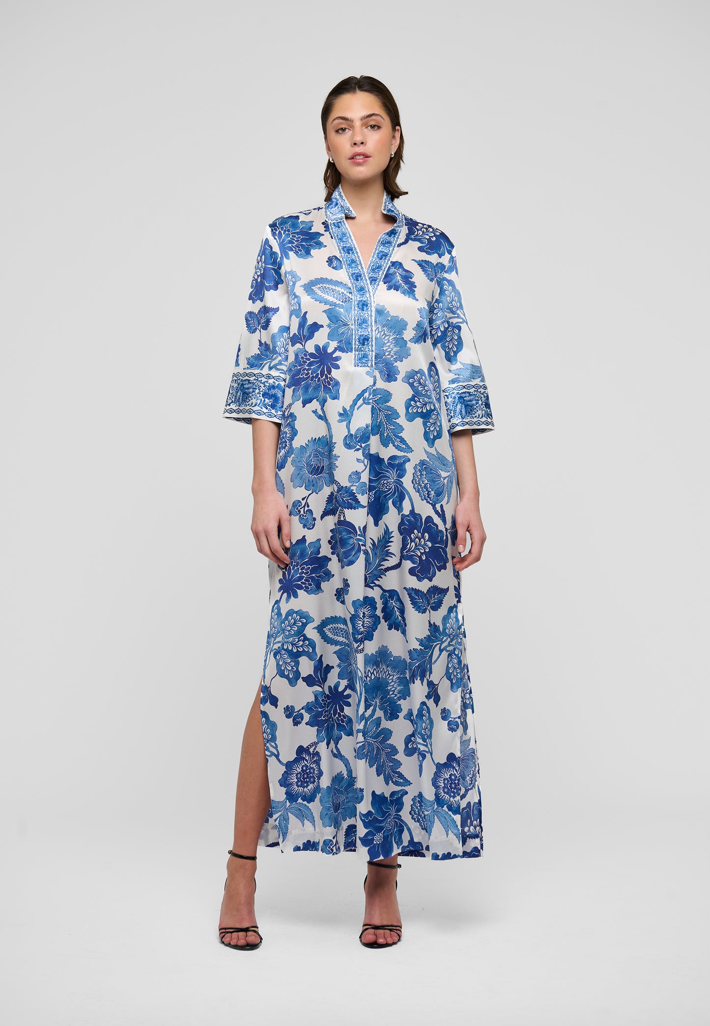 HELGADEA - DEA KUDIBAL - BLOSSOMING