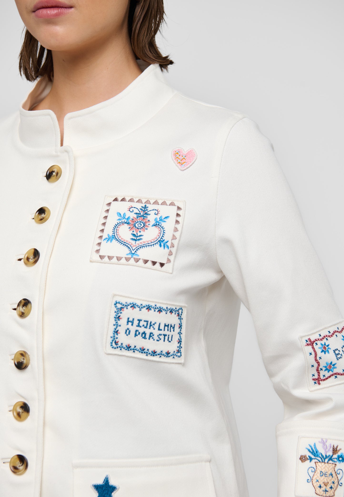 LANZADEA - DEA KUDIBAL - THE BLUE HOUSE