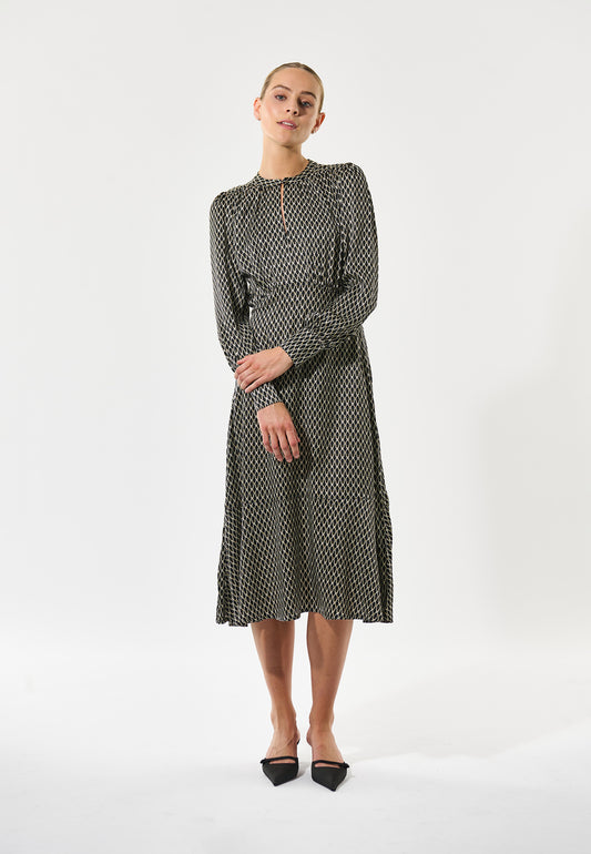 RUMERDEA - DEA KUDIBAL - TAKAO