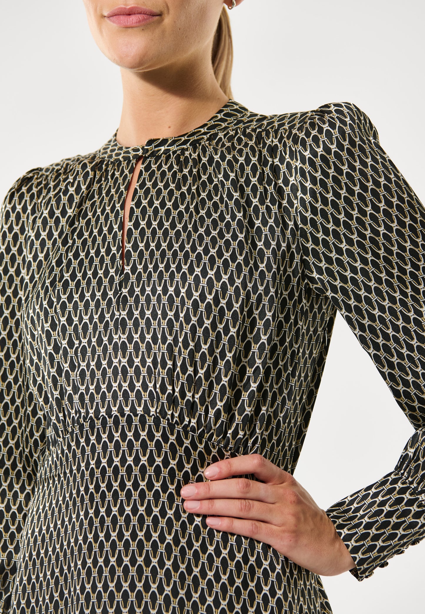 RUMERDEA - DEA KUDIBAL - TAKAO