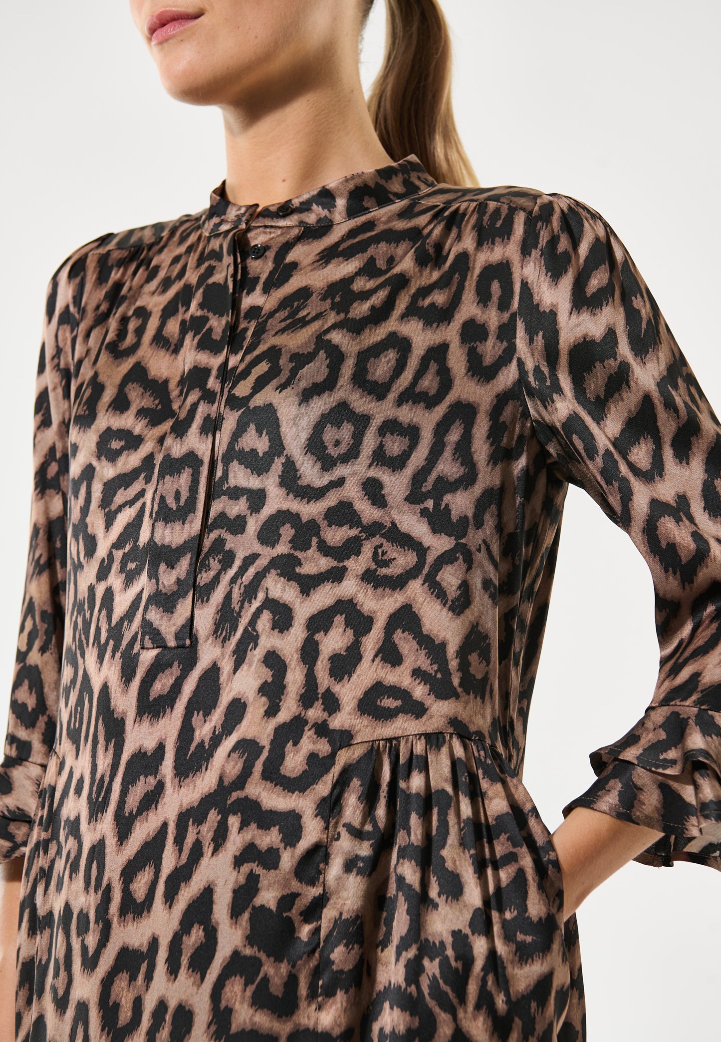 ROSANNADEA - DEA KUDIBAL - ANIMAL