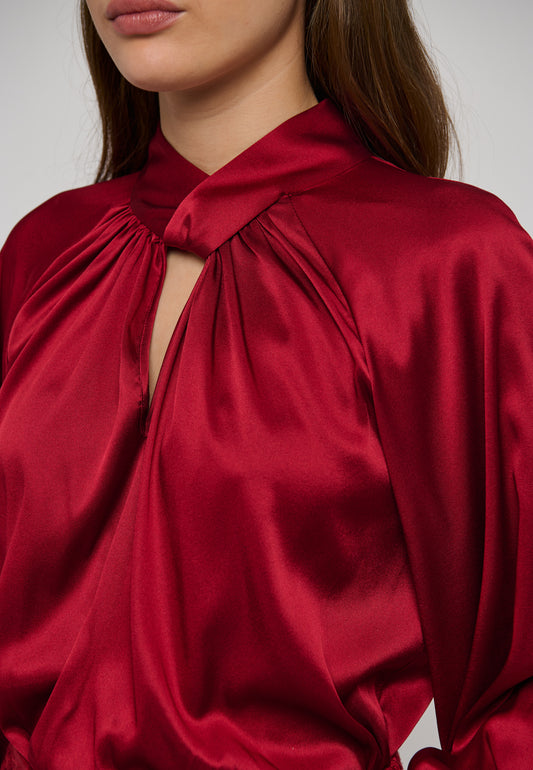 MADELAINEDEA-DEA KUDIBAL-CRANBERRY