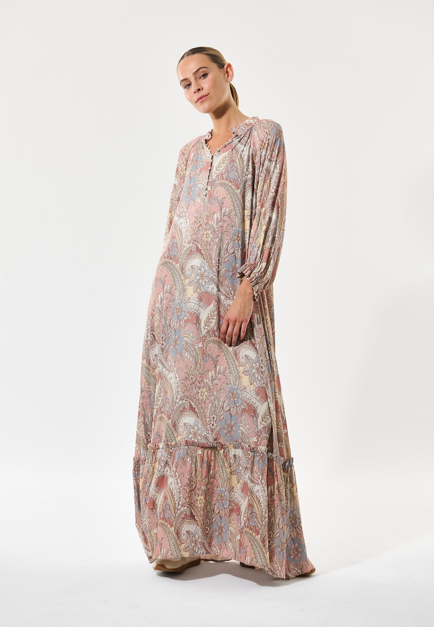 TUSNELDADEA - DEA KUDIBAL - SAYO DARK ROSE