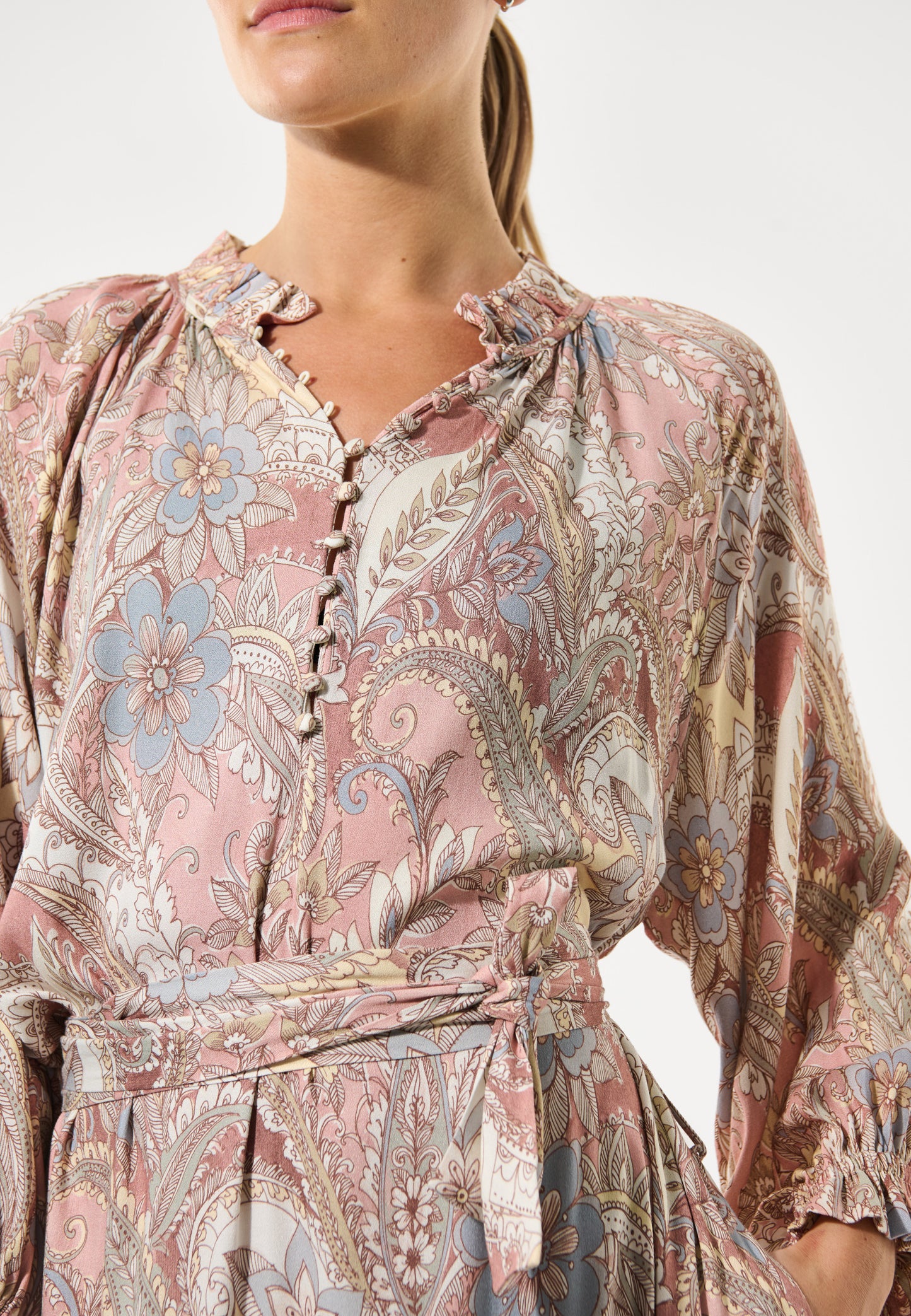 TUSNELDADEA - DEA KUDIBAL - SAYO DARK ROSE