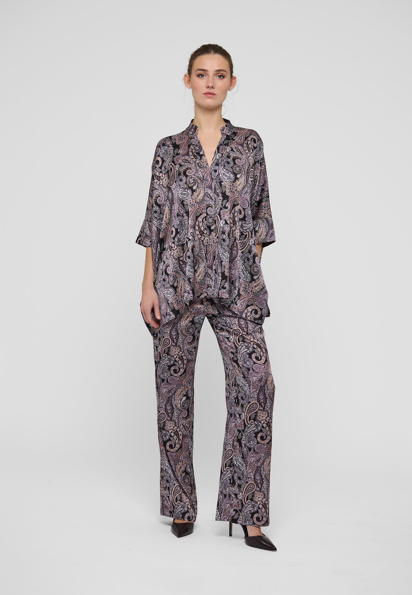 MANDYDEA - DEAKUDIBAL - PAISLEY BLACK
