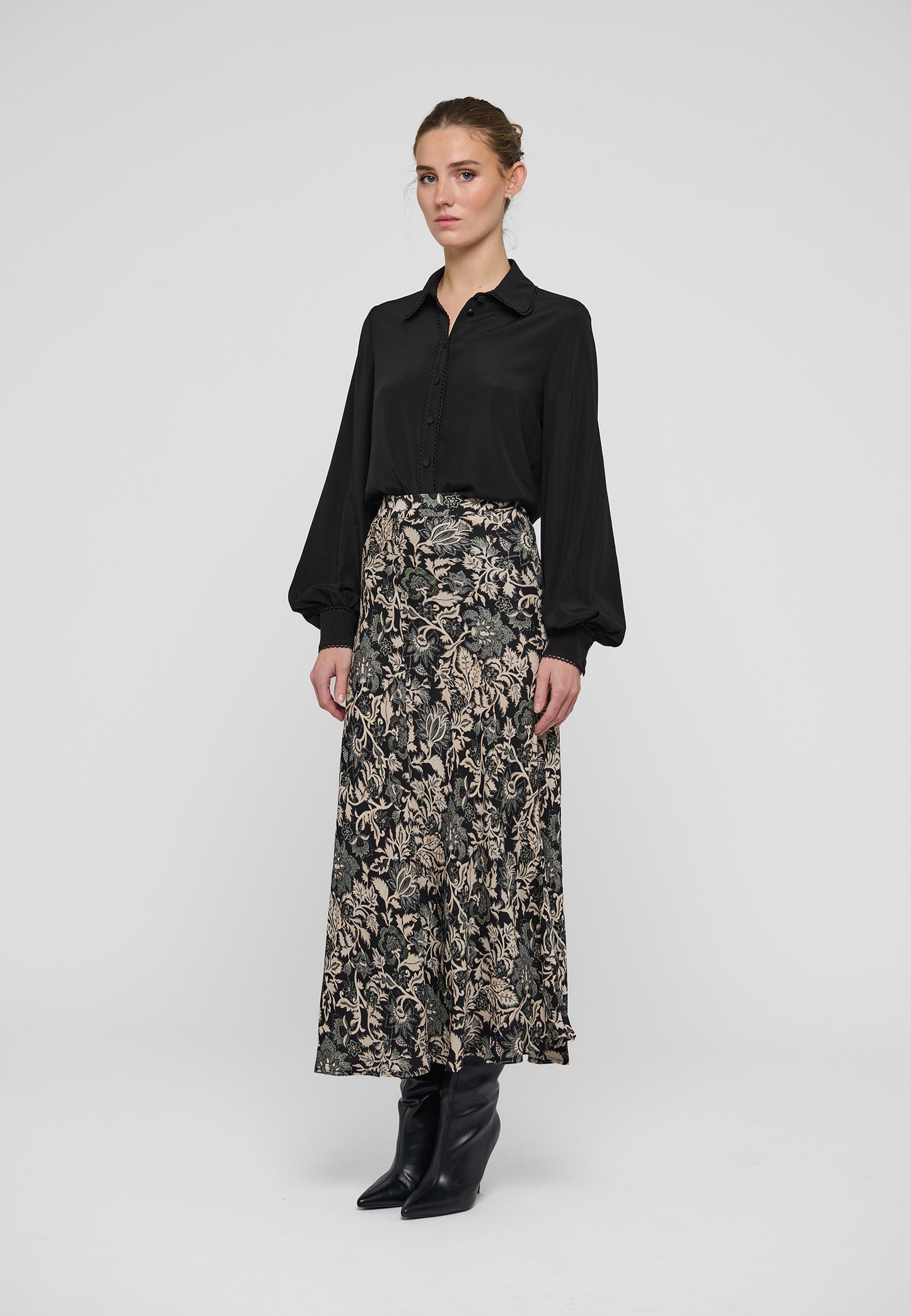 KELADEA NS - DEAKUDIBAL - DENTELLE BLACK