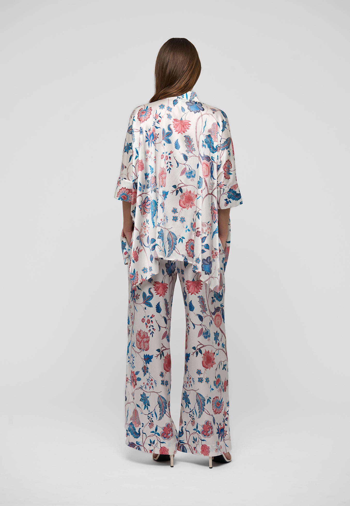 MANDYDEA - DEA KUDIBAL - CHINTZ FULL