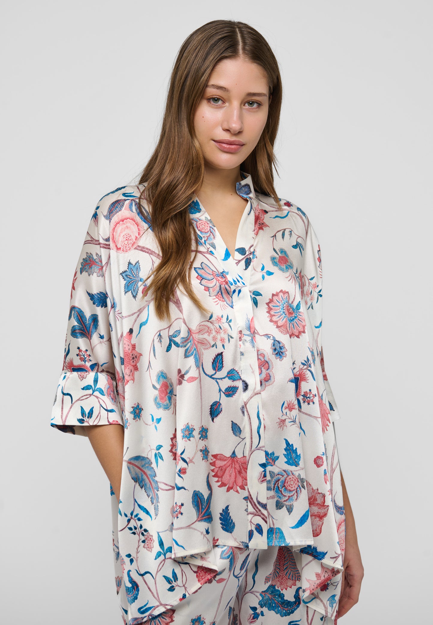 MANDYDEA - DEA KUDIBAL - CHINTZ FULL
