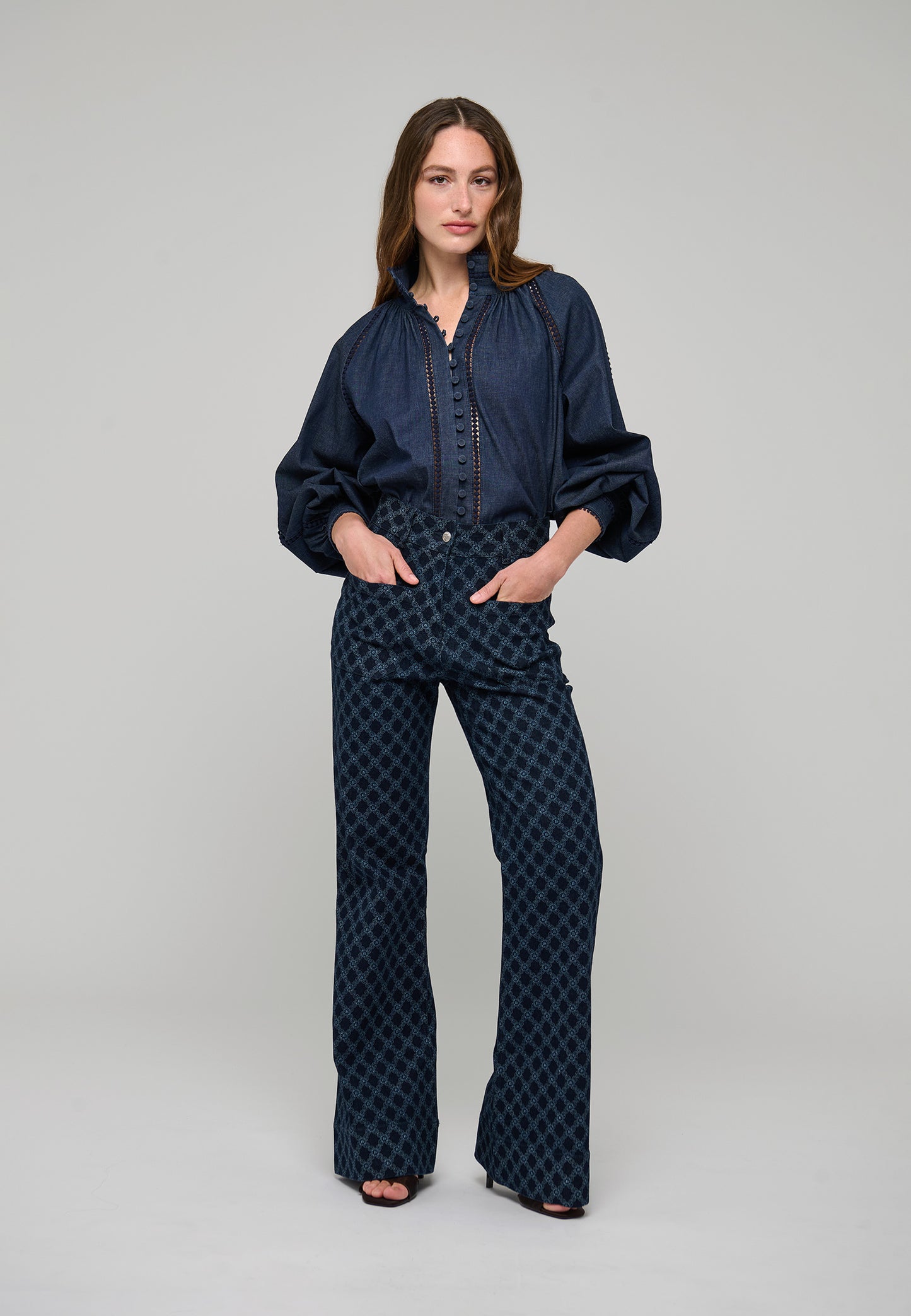MONIADEA - DEA KUDIBAL - CHAMBRAY BLUE