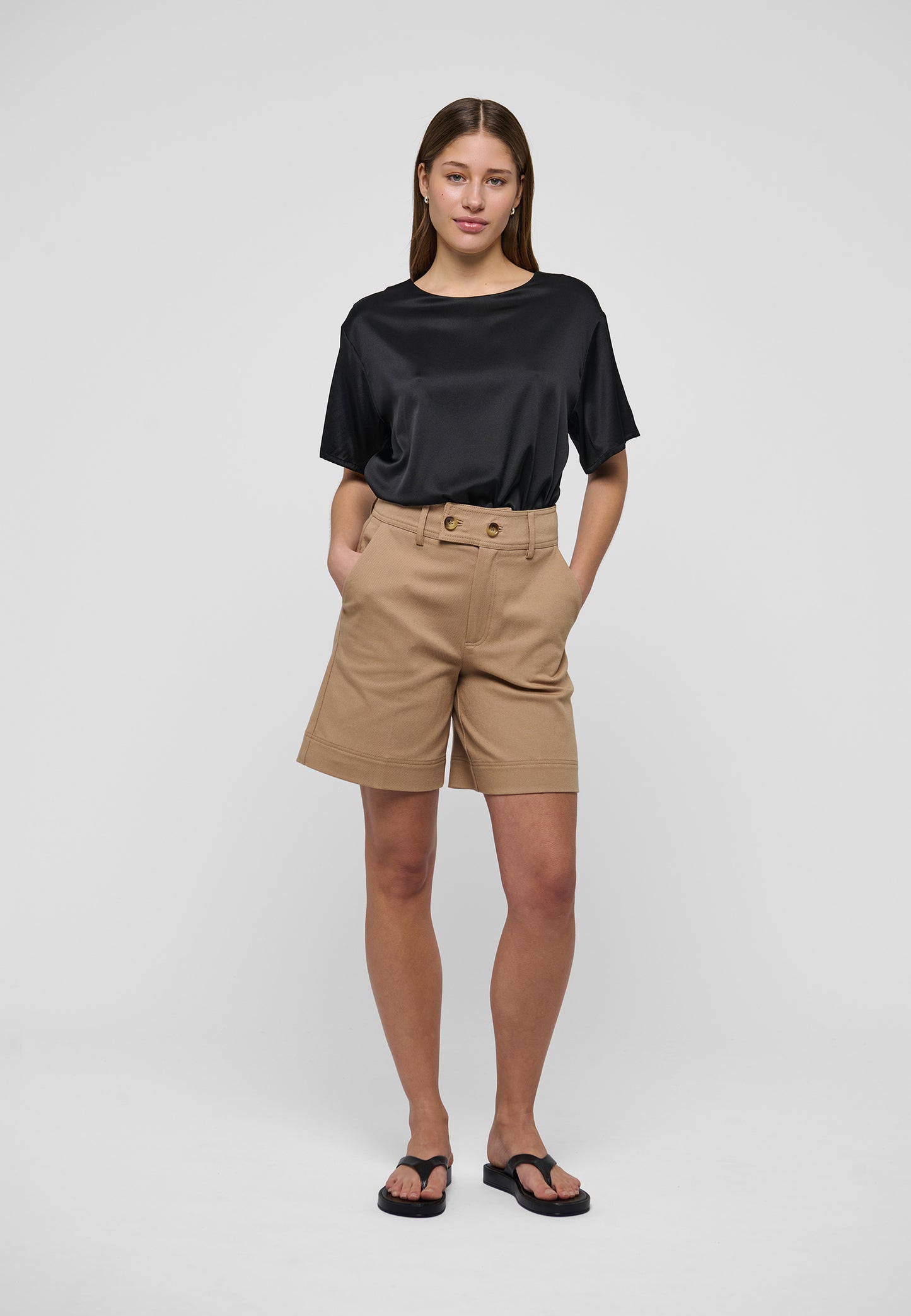 SOLANADEA - DEA KUDIBAL - BLACK