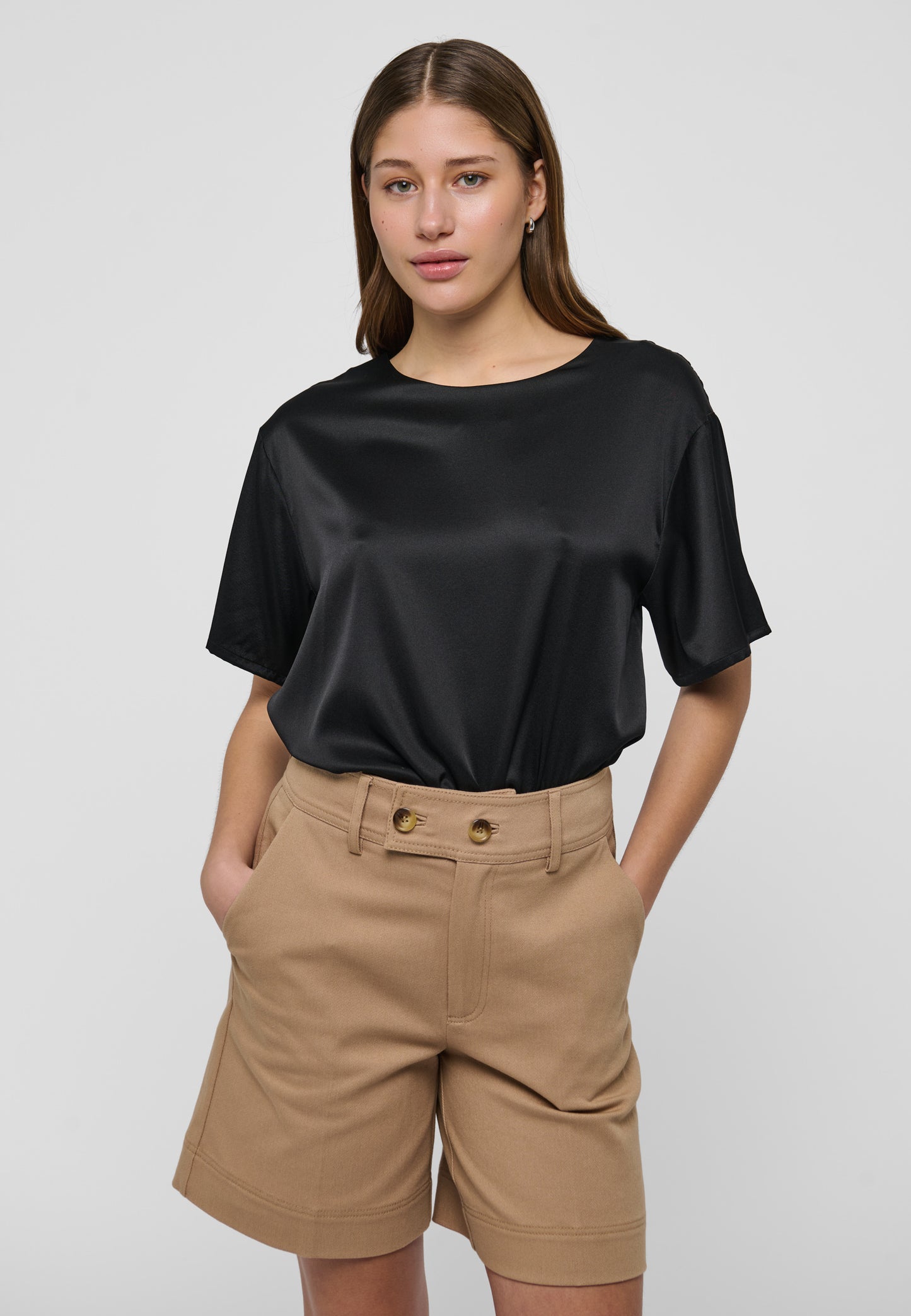 SOLANADEA - DEA KUDIBAL - BLACK