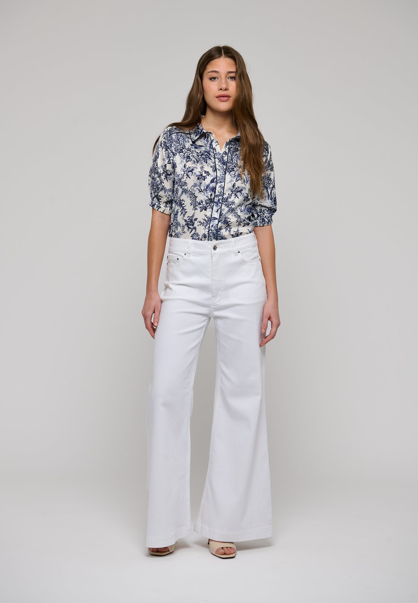 VIOLETADEA - DEA KUDIBAL - ROYAL GARDEN INK