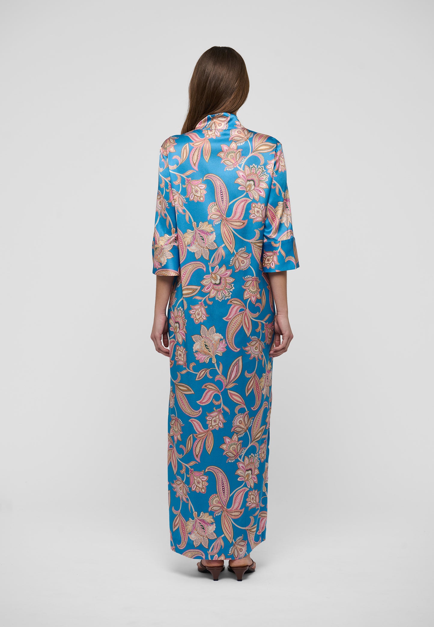 HELGADEA - DEA KUDIBAL - NOBLE PAISLEY