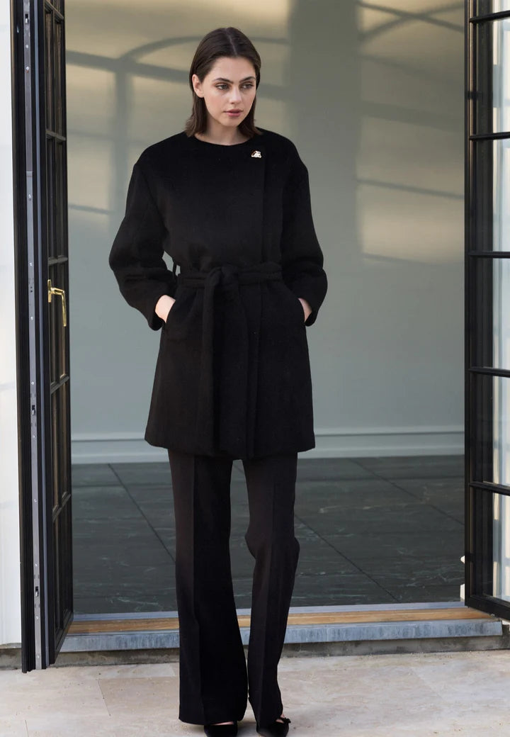 CHERIDEA - DEA KUDIBAL - BLACK