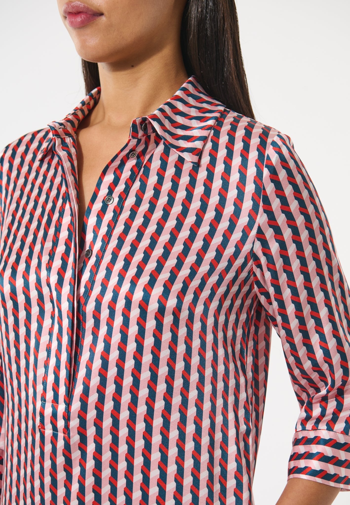 SVEADEA - DEAKUDIBAL - FERRERA - KJOLE - PAG STUDIO